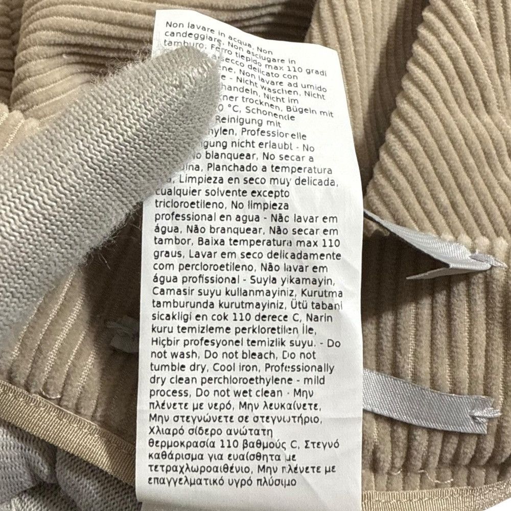 Max Mara MaxMara Max Mara TAILLEUR SARTORIALE Suit Set Others Suits DUTY FREE for USA Size ONE SIZE - 16 Thumbnail