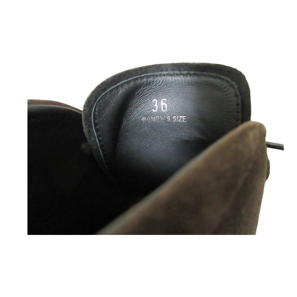 Tod's Tod's Tod's Gommini Suede Chukka Boots Suede Shoes DUTY FREE for USA Size ONE SIZE - 11 Thumbnail