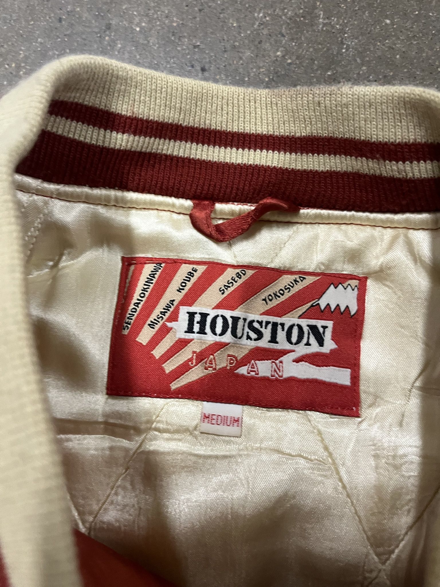 Vintage Vintage 90s Japanese Souvenir Jacket Snake Skull Embroidered Distressed Jackett Size M Size US M / EU 48-50 / 2 - 3 Thumbnail