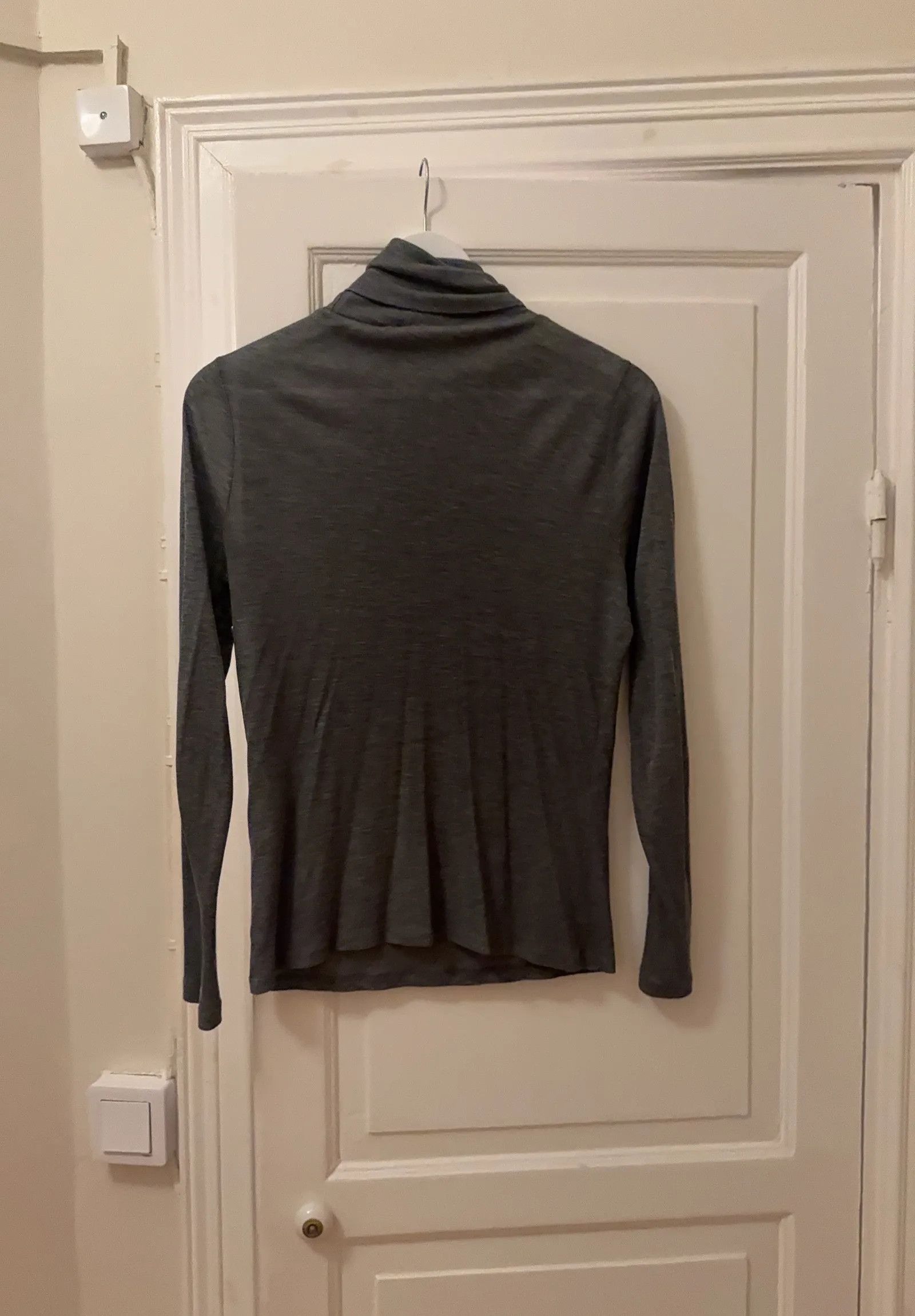 Dagmar Dagmar Polo knit Size M / US 6-8 / IT 42-44 - 4 Thumbnail