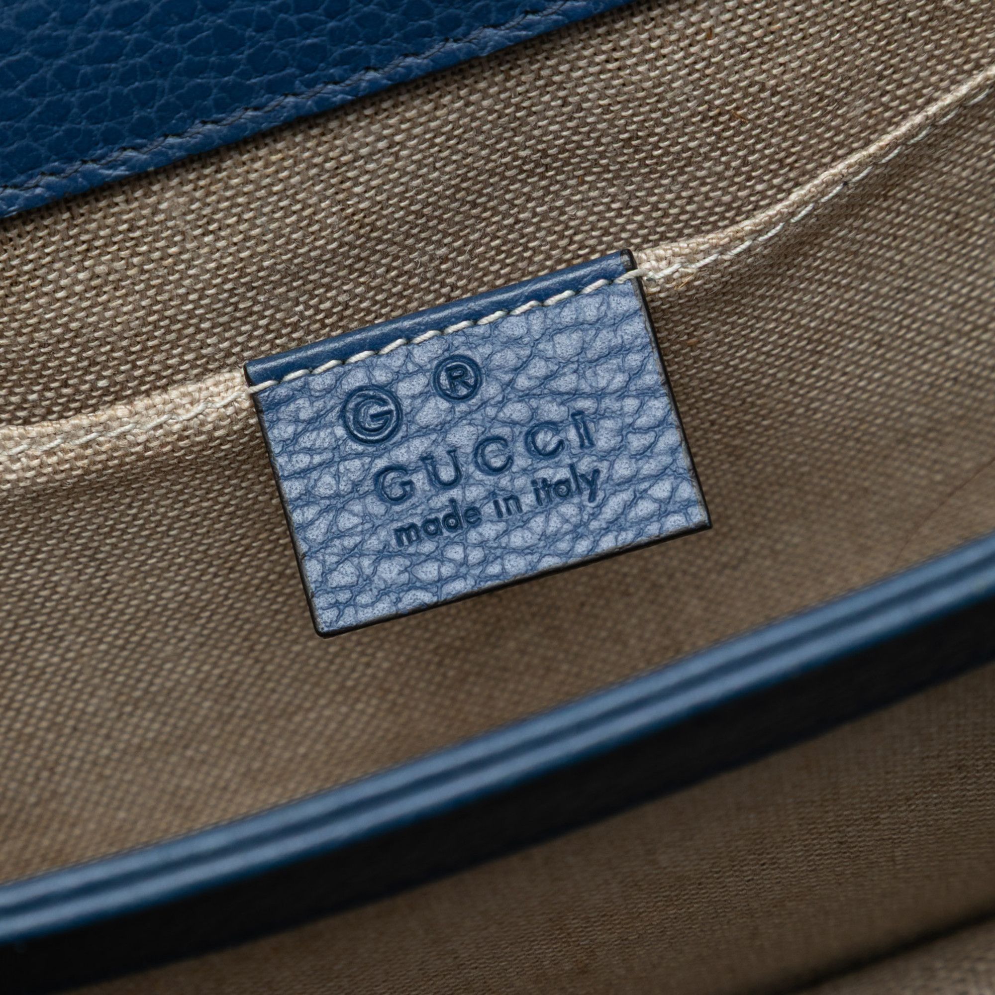 Gucci Gucci Small Dollar Calfskin Interlocking G Crossbody Size ONE SIZE - 5 Thumbnail