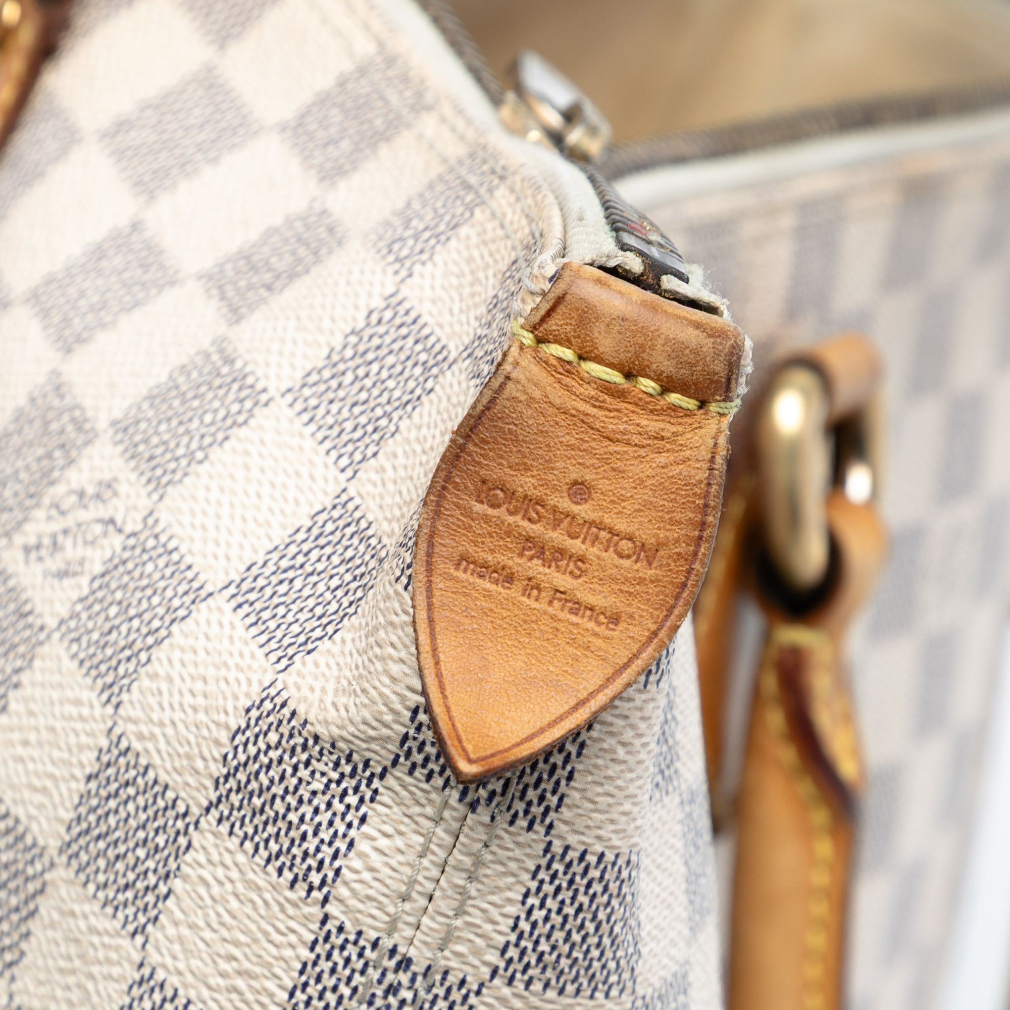 Louis Vuitton Louis Vuitton Damier Azur Saleya MM Size ONE SIZE - 5 Thumbnail