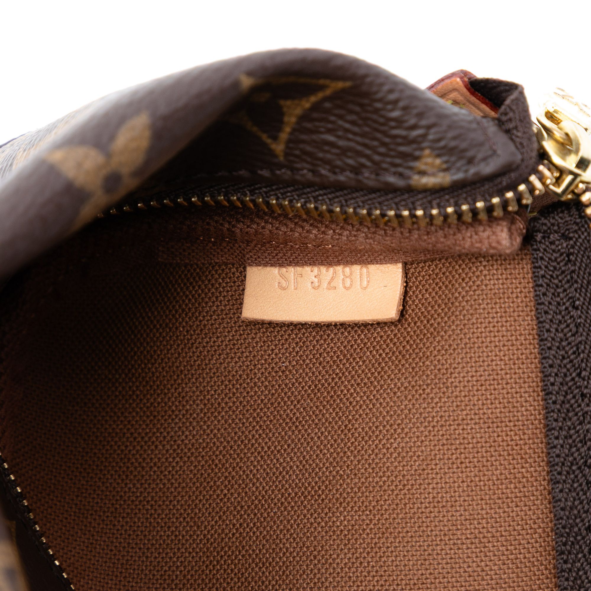 Louis Vuitton Louis Vuitton Monogram Mini Pochette Accessoires Size ONE SIZE - 5 Thumbnail