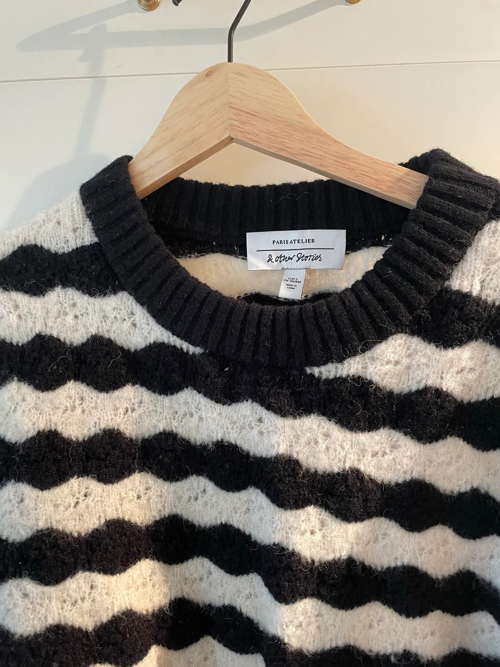 & Other Stories & Other Stories Scalloped Crochet Merino Jumper Sweater Size S / US 4 / IT 40 - 3 Thumbnail