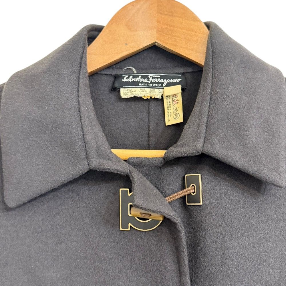 Salvatore Ferragamo Salvatore Ferragamo Salvatore Ferragamo Gancini Cashmere Blend Coat Others Outerwear DUTY FREE for USA Size ONE SIZE - 4 Thumbnail