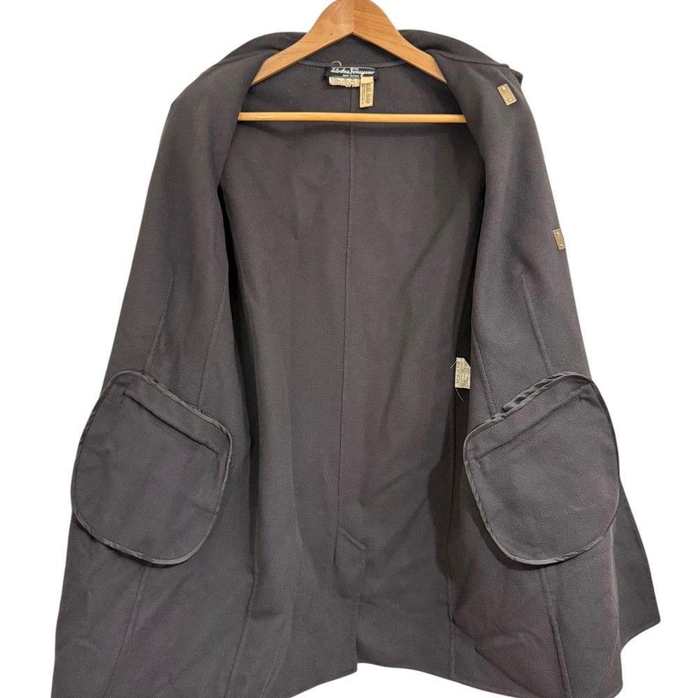 Salvatore Ferragamo Salvatore Ferragamo Salvatore Ferragamo Gancini Cashmere Blend Coat Others Outerwear DUTY FREE for USA Size ONE SIZE - 3 Thumbnail