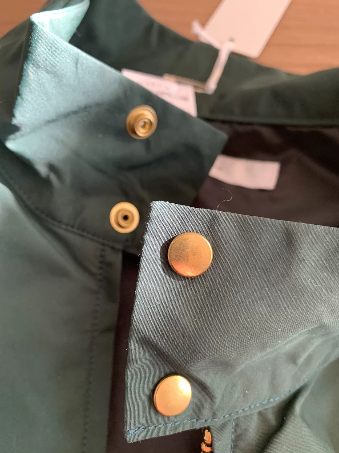 UNIVERSAL PRODUCTS. green windbreaker with zip front and collar Size US L / EU 52-54 / 3 - 8 Thumbnail