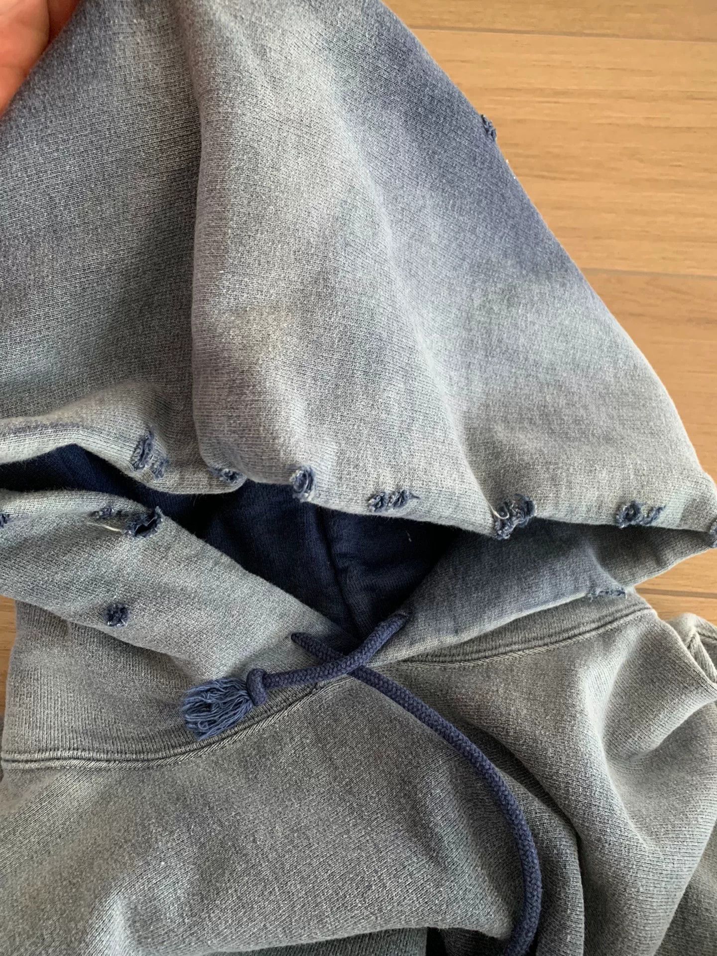 BALMUNG bow bow hard ageing hoodie with paint details Size US XXL / EU 58 / 5 - 6 Thumbnail