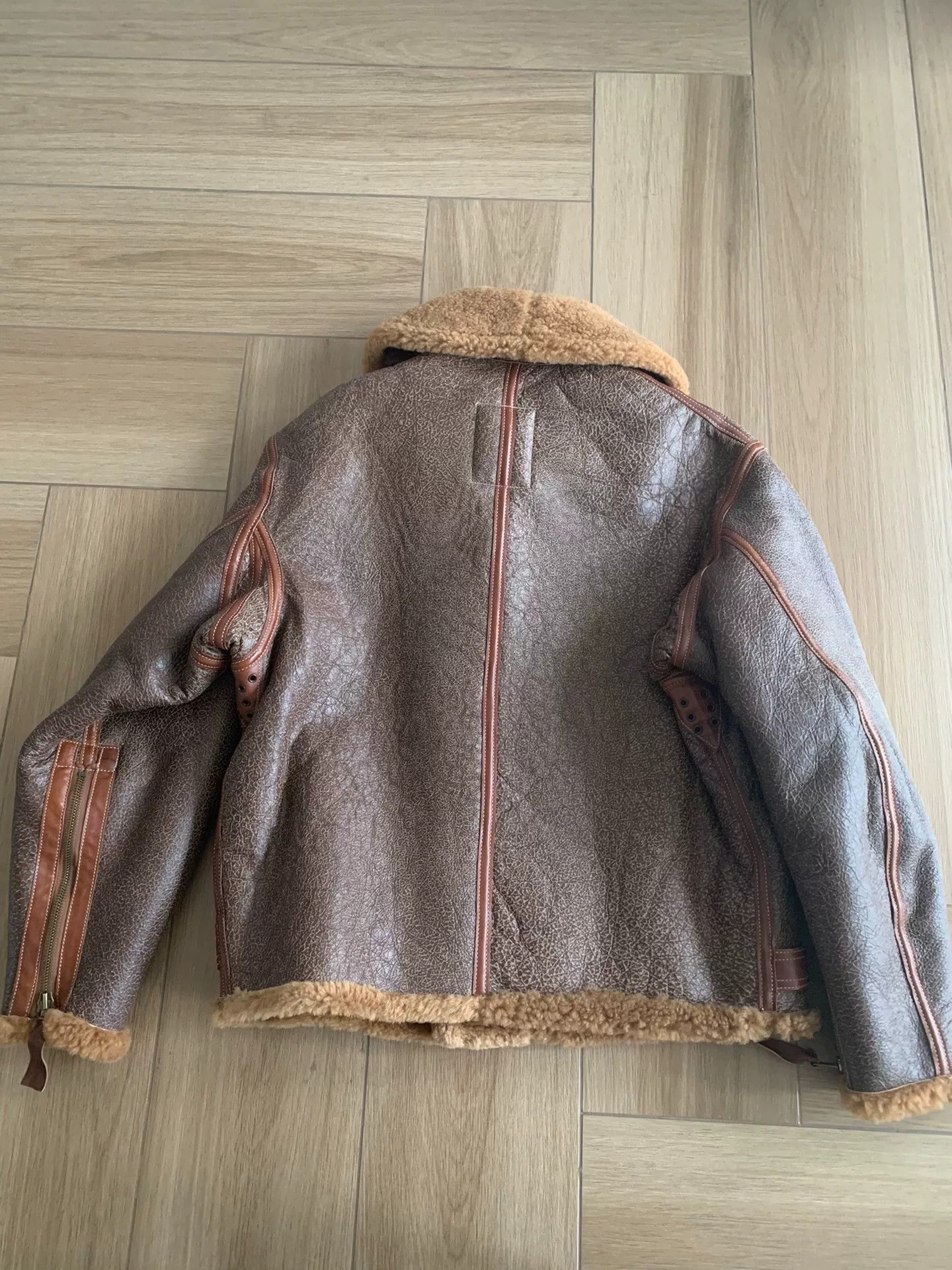 Eastman Leather Clothing vintage raf shearling flight jacket Size US L / EU 52-54 / 3 - 2 Thumbnail