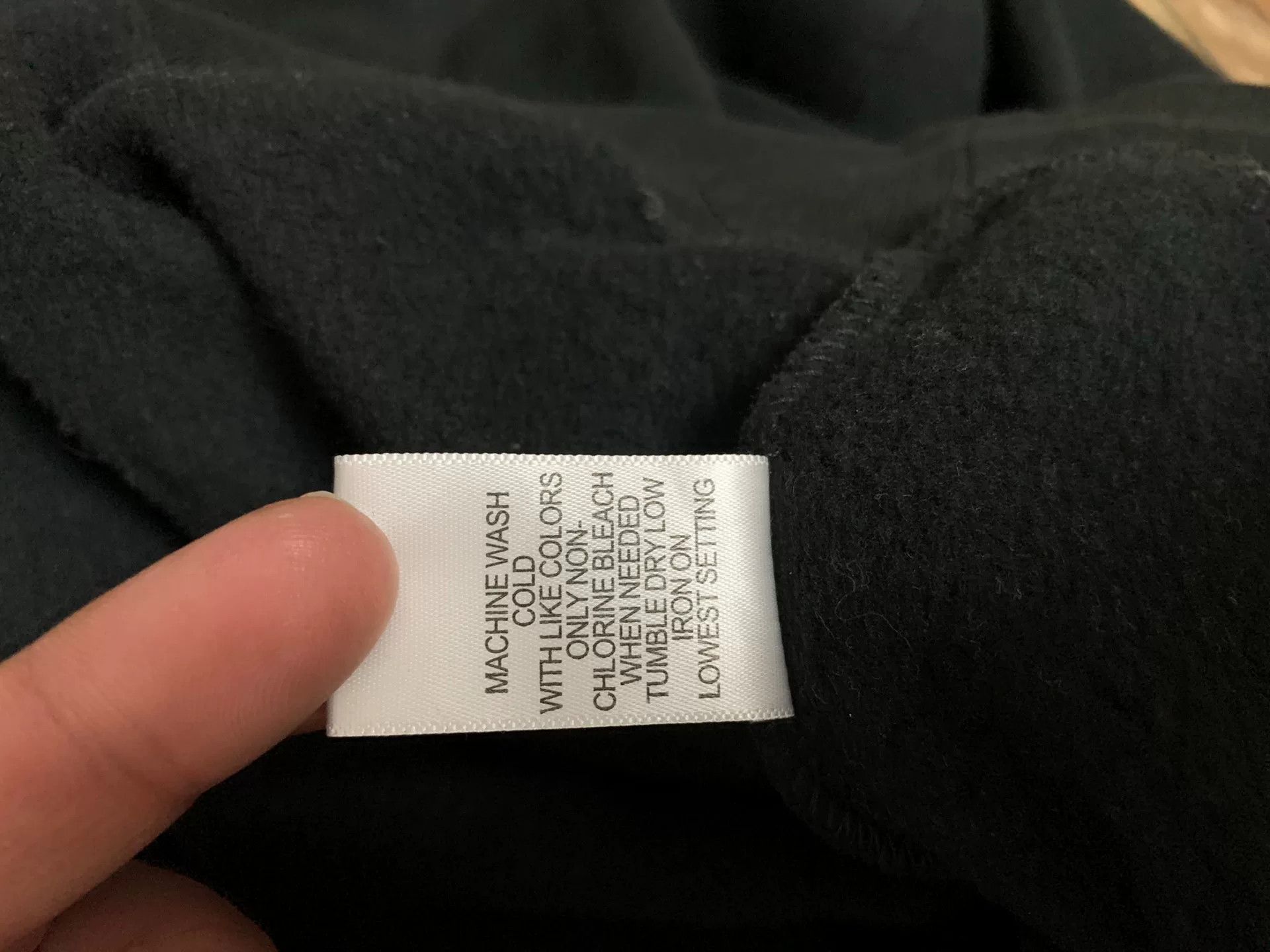 Essentials essentials fear of god black hoodie Size US XL / EU 56 / 4 - 6 Thumbnail
