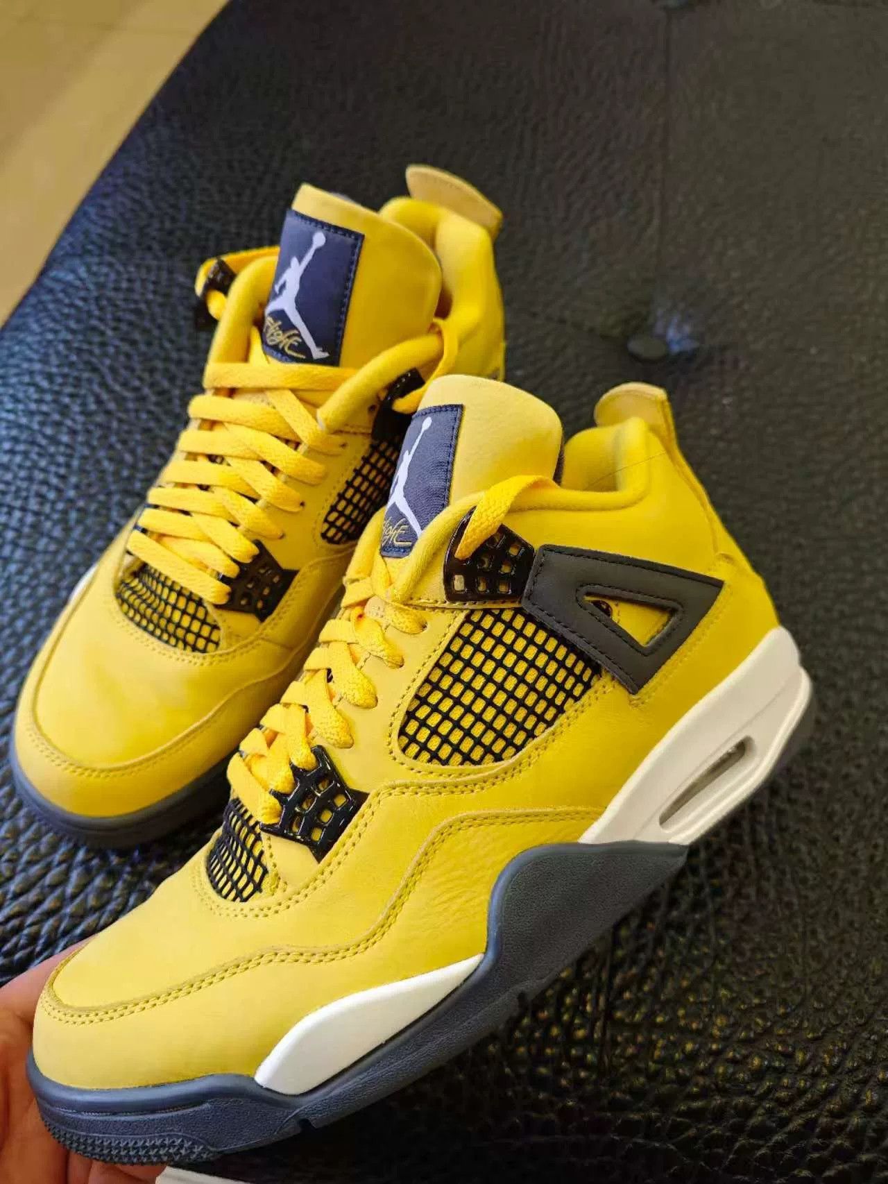 Jordan Brand jordan air jordan 4 retro tour yellow sneakers Size US 10 / EU 43 - 2 Thumbnail