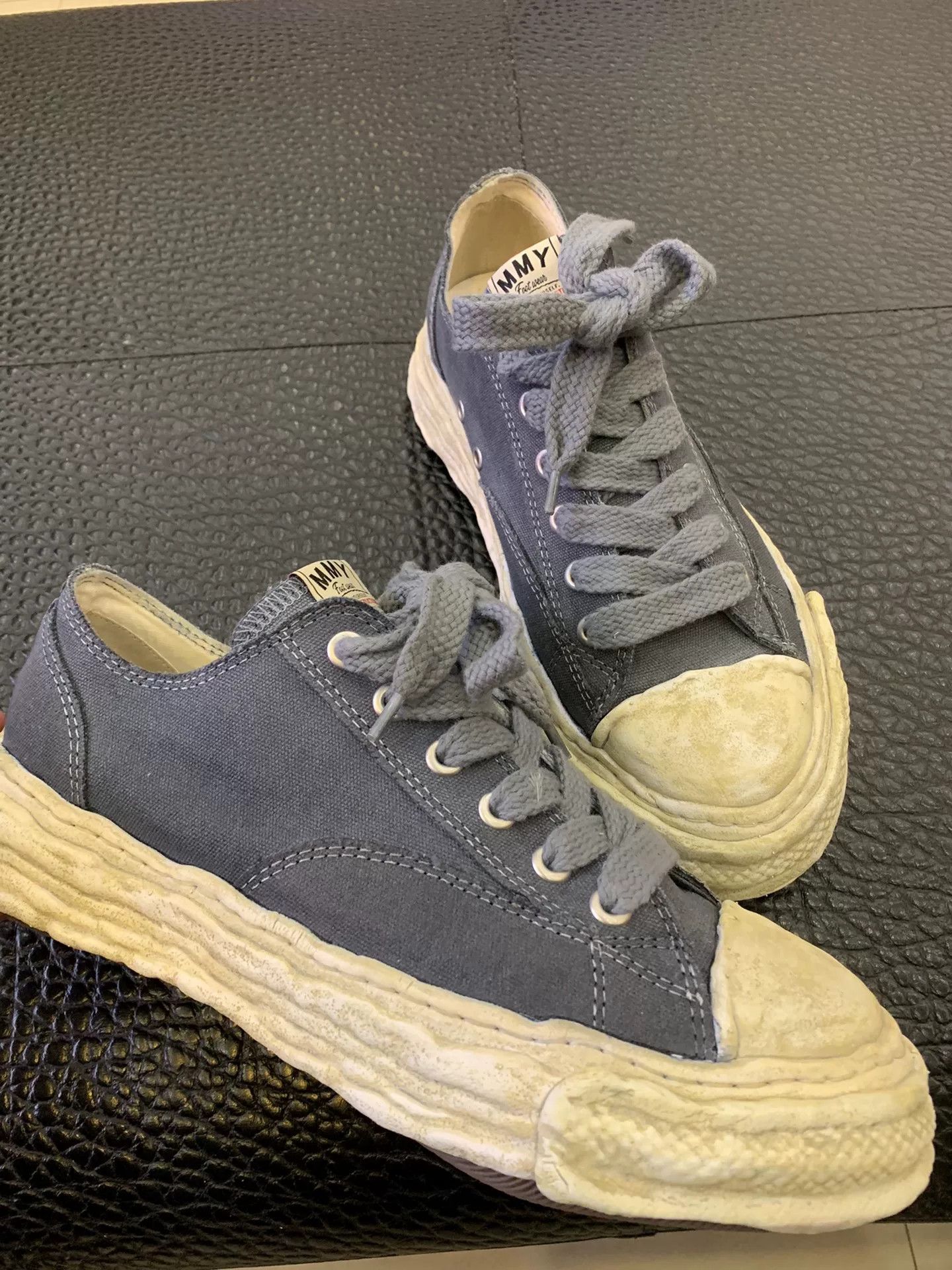 Maison MIHARA YASUHIRO casual canvas sneakers with worn effect Size US 10 / EU 43 - 2 Thumbnail