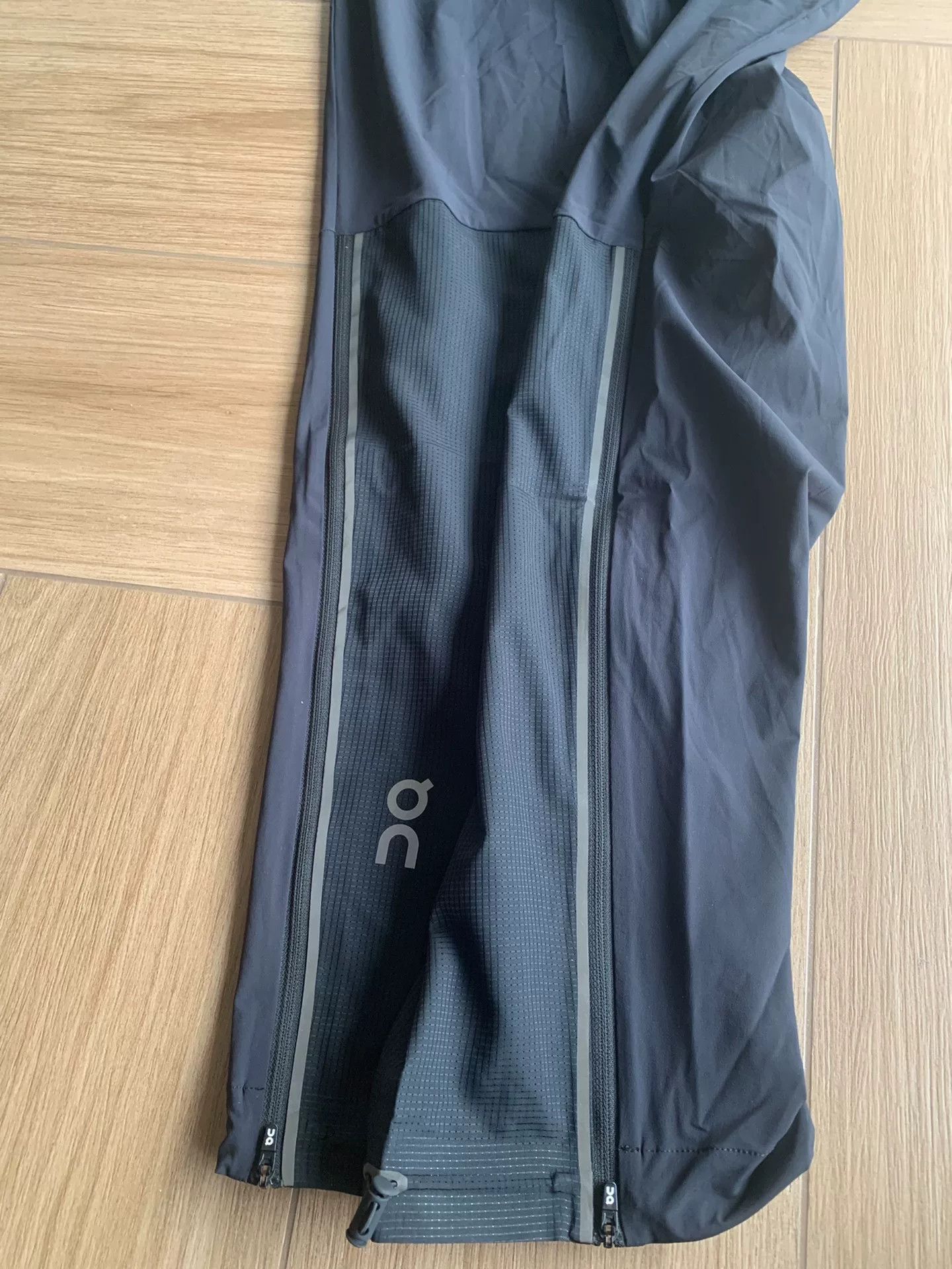 SOAR Running lightweight breathable men's track pants Size US 34 / EU 50 - 4 Thumbnail