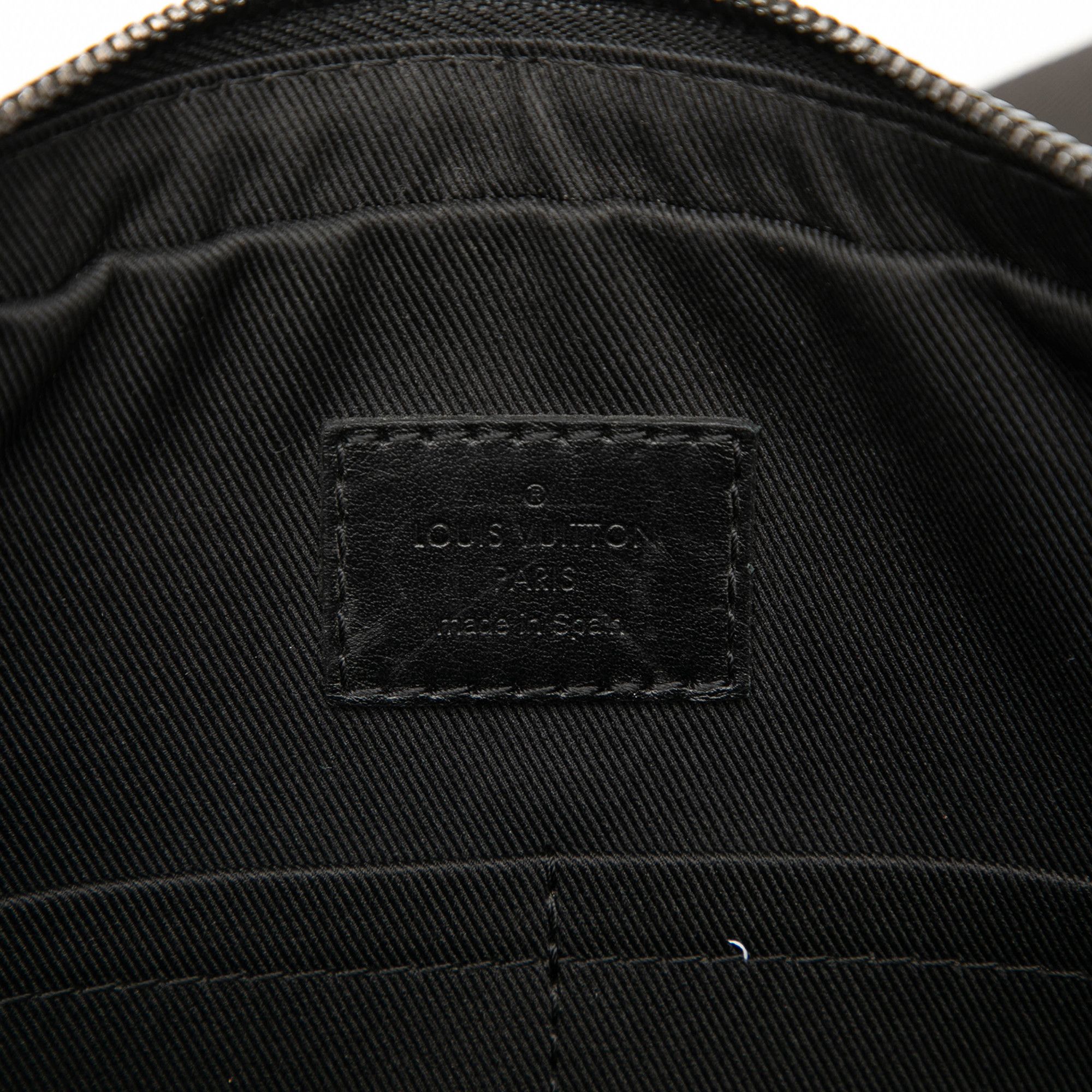 Louis Vuitton Louis Vuitton Monogram Galaxy Alpha Messenger Bag Size ONE SIZE - 5 Thumbnail