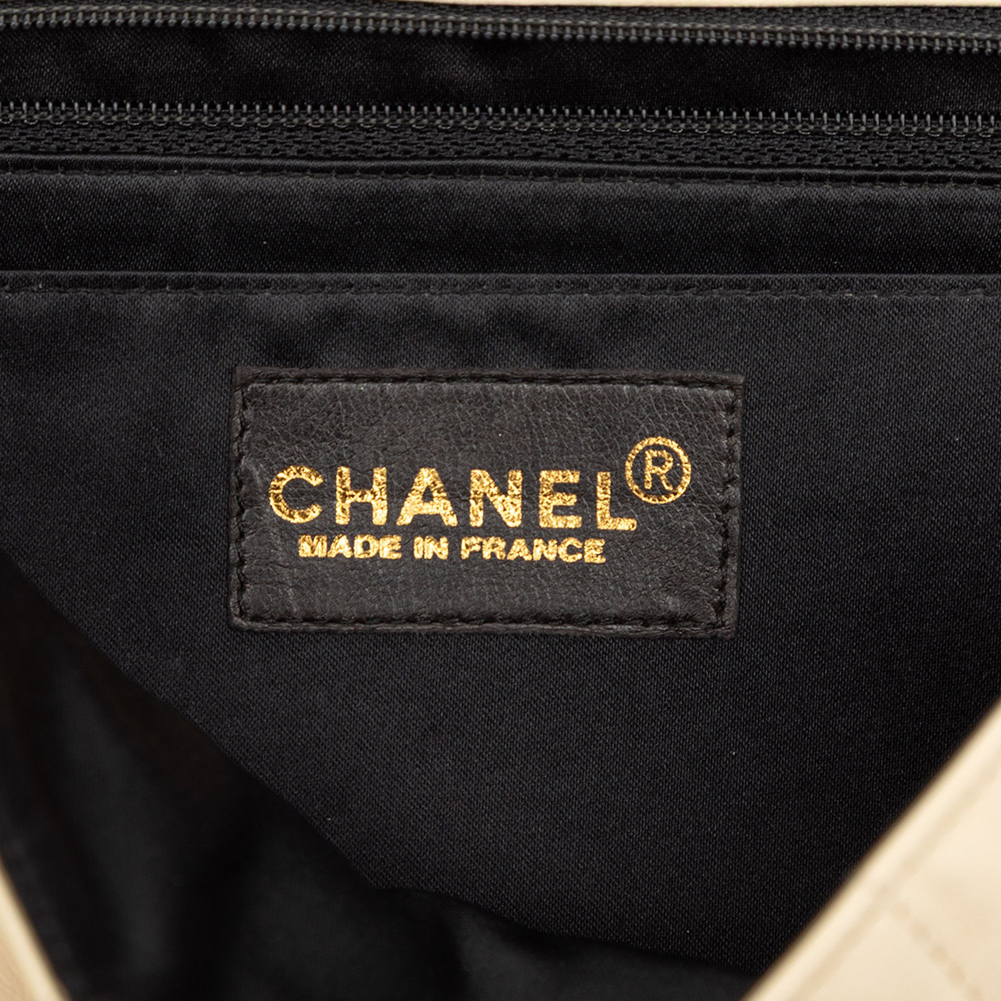 Chanel Chanel Chocolate Bar Lambskin Sport Line Crossbody Size ONE SIZE - 5 Thumbnail