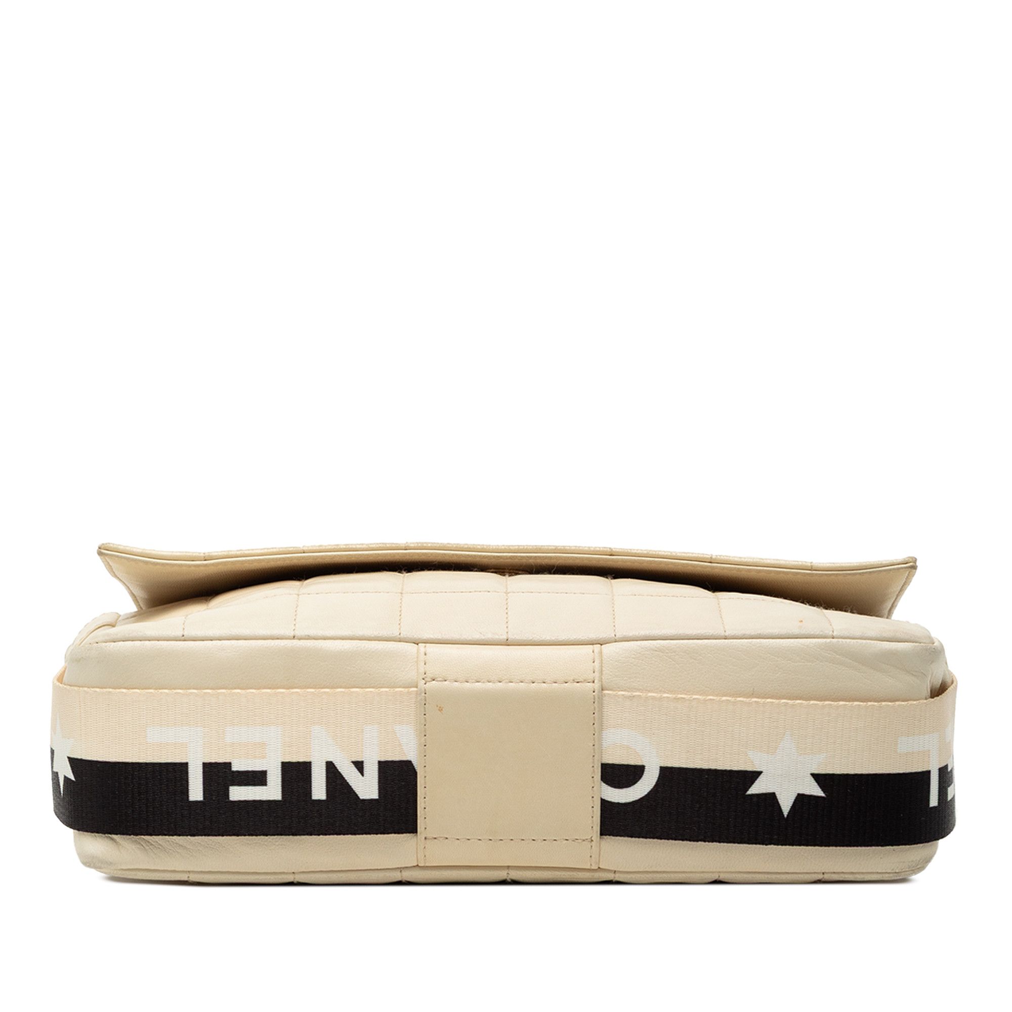 Chanel Chanel Chocolate Bar Lambskin Sport Line Crossbody Size ONE SIZE - 3 Thumbnail