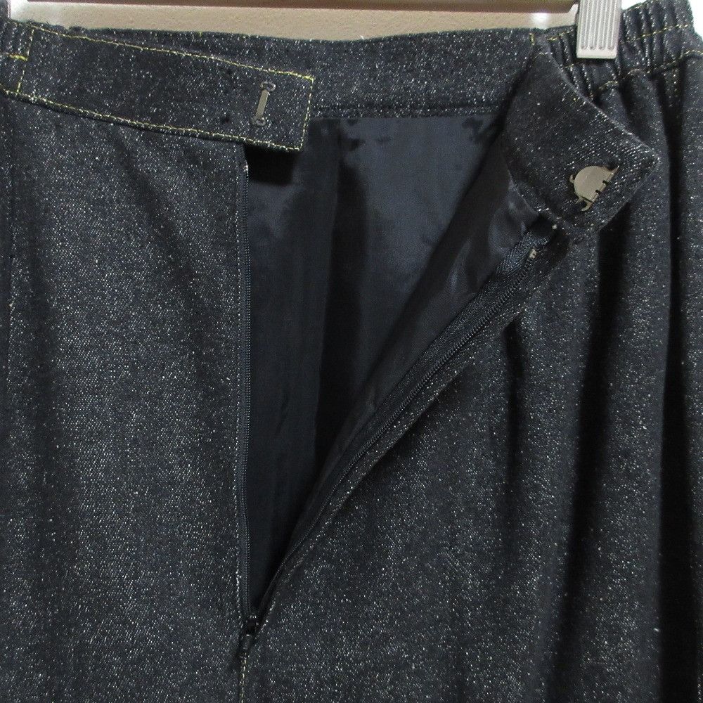 Other Other LEONARD FASHION Silk Setup Others Suits DUTY FREE for USA Size ONE SIZE - 11 Thumbnail