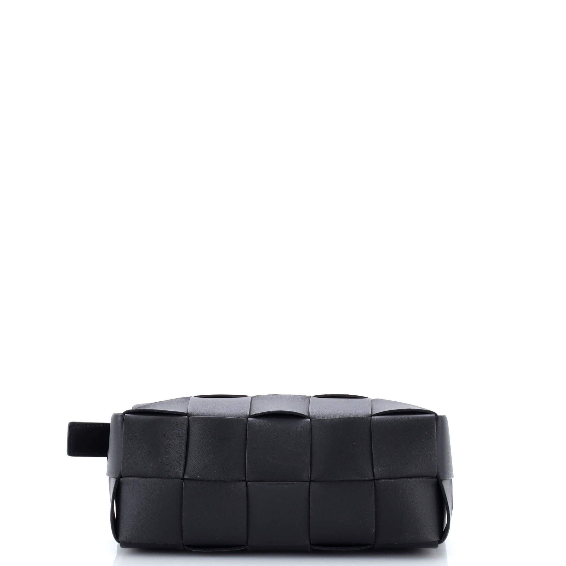 Bottega Veneta Brick Cassette Shoulder Bag Maxi Intrecciato Size ONE SIZE - 3 Thumbnail