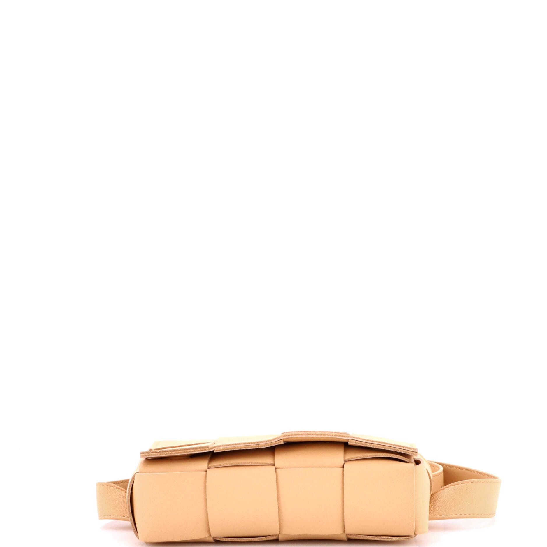 Bottega Veneta Cassette Belt Bag Maxi Intrecciato Leather Size ONE SIZE - 3 Thumbnail