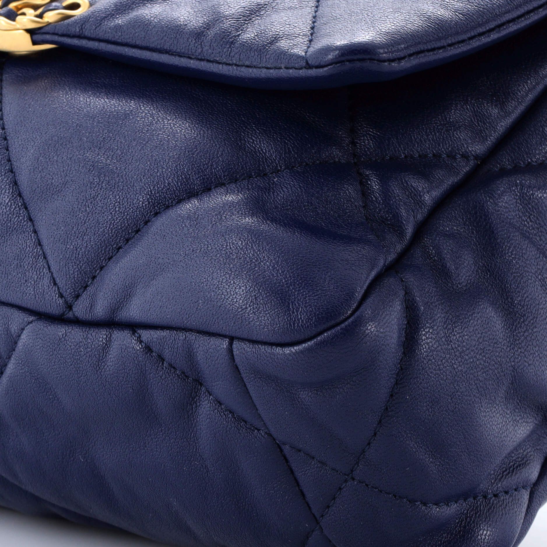 Chanel 19 Flap Bag Quilted Leather Medium Size ONE SIZE - 6 Thumbnail