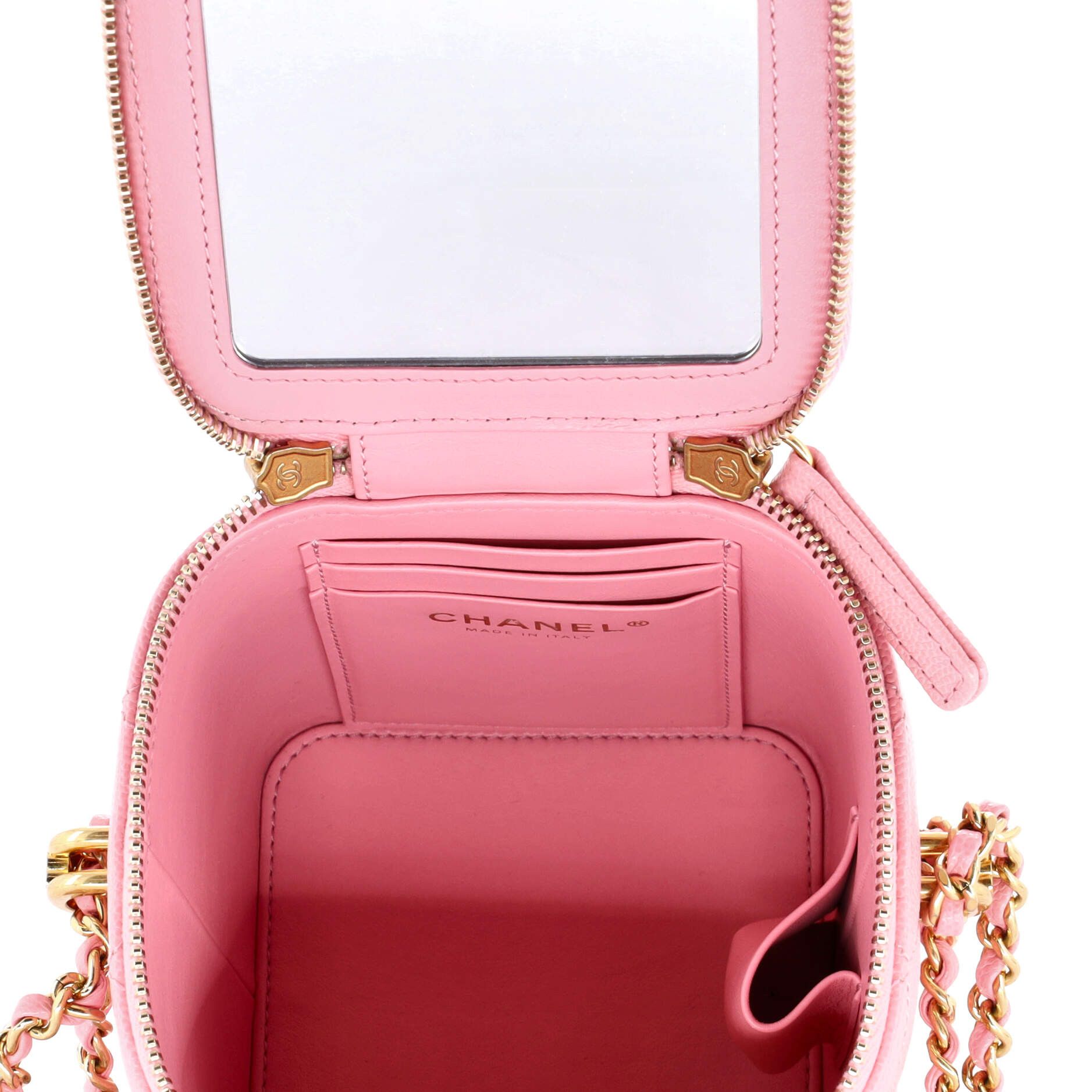 Chanel Vertical CC Link Vanity Case with Chain Quilted Cavia Size ONE SIZE - 4 Thumbnail