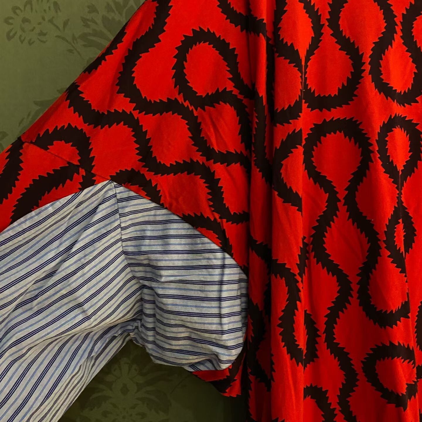 Vivienne Westwood vivienne westwood irregular red long sleeve t-shirt Size US L / EU 52-54 / 3 - 4 Thumbnail
