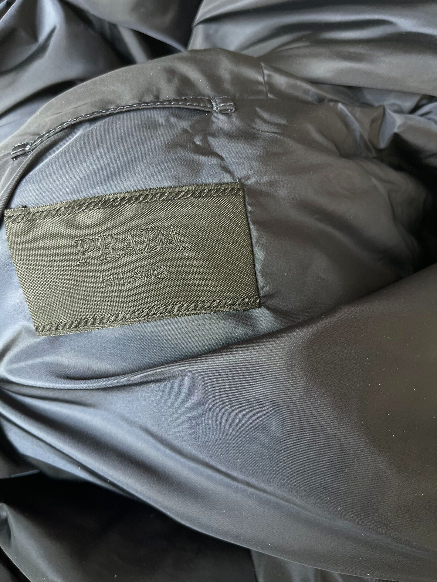 Prada prada corduroy down jacket in navy blue Size US XXL / EU 58 / 5 - 4 Thumbnail