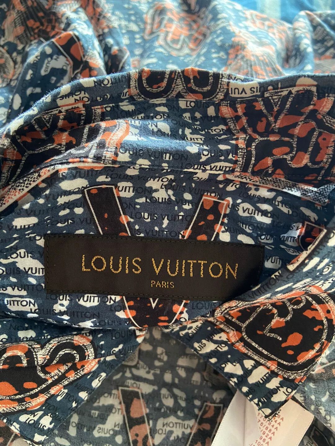 Louis Vuitton lv hot air balloon shirt in medium size Size US M / EU 48-50 / 2 - 5 Thumbnail