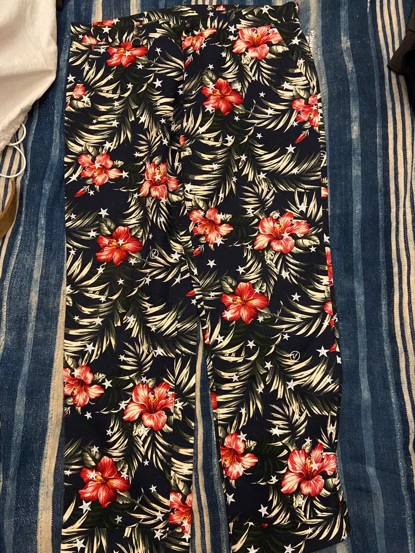 Sophnet. floral print trousers by ue sophnet Size US 31 - 2 Thumbnail