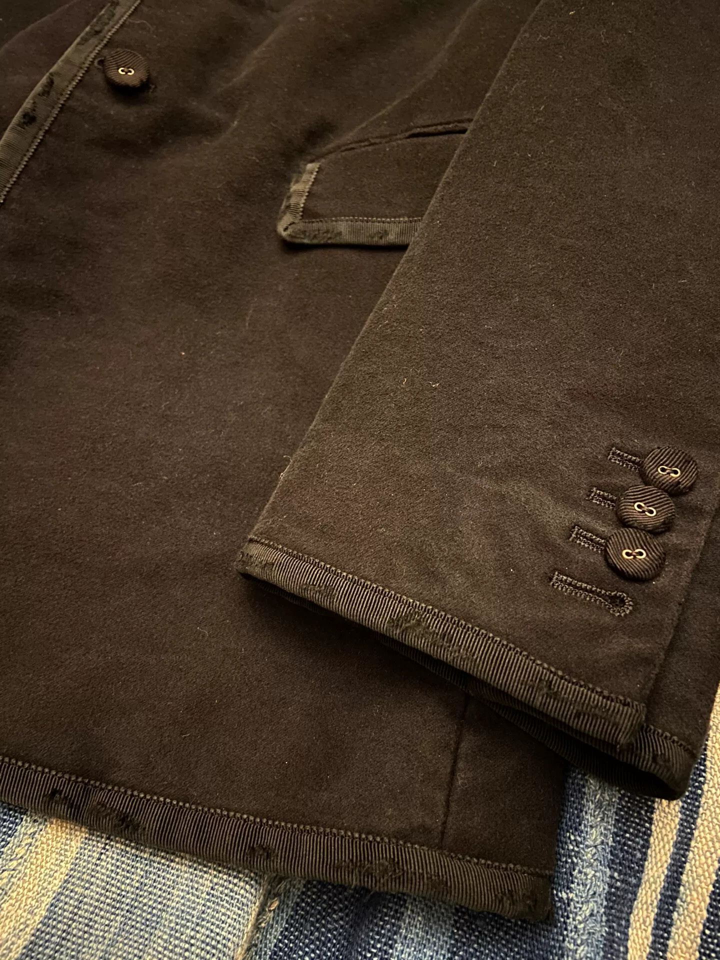 Thom Browne thom browne black tailored blazer with edging Size US M / EU 48-50 / 2 - 4 Thumbnail