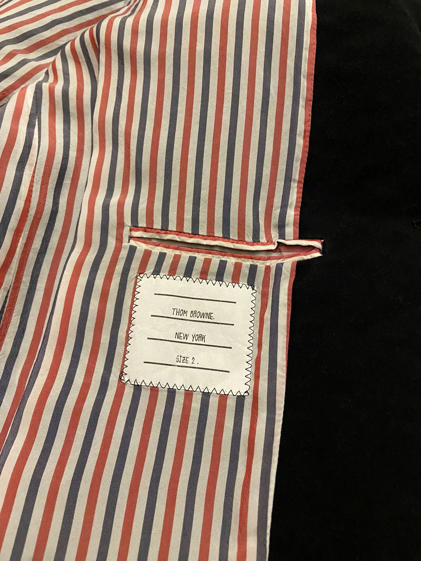 Thom Browne thom browne black tailored blazer with edging Size US M / EU 48-50 / 2 - 6 Thumbnail