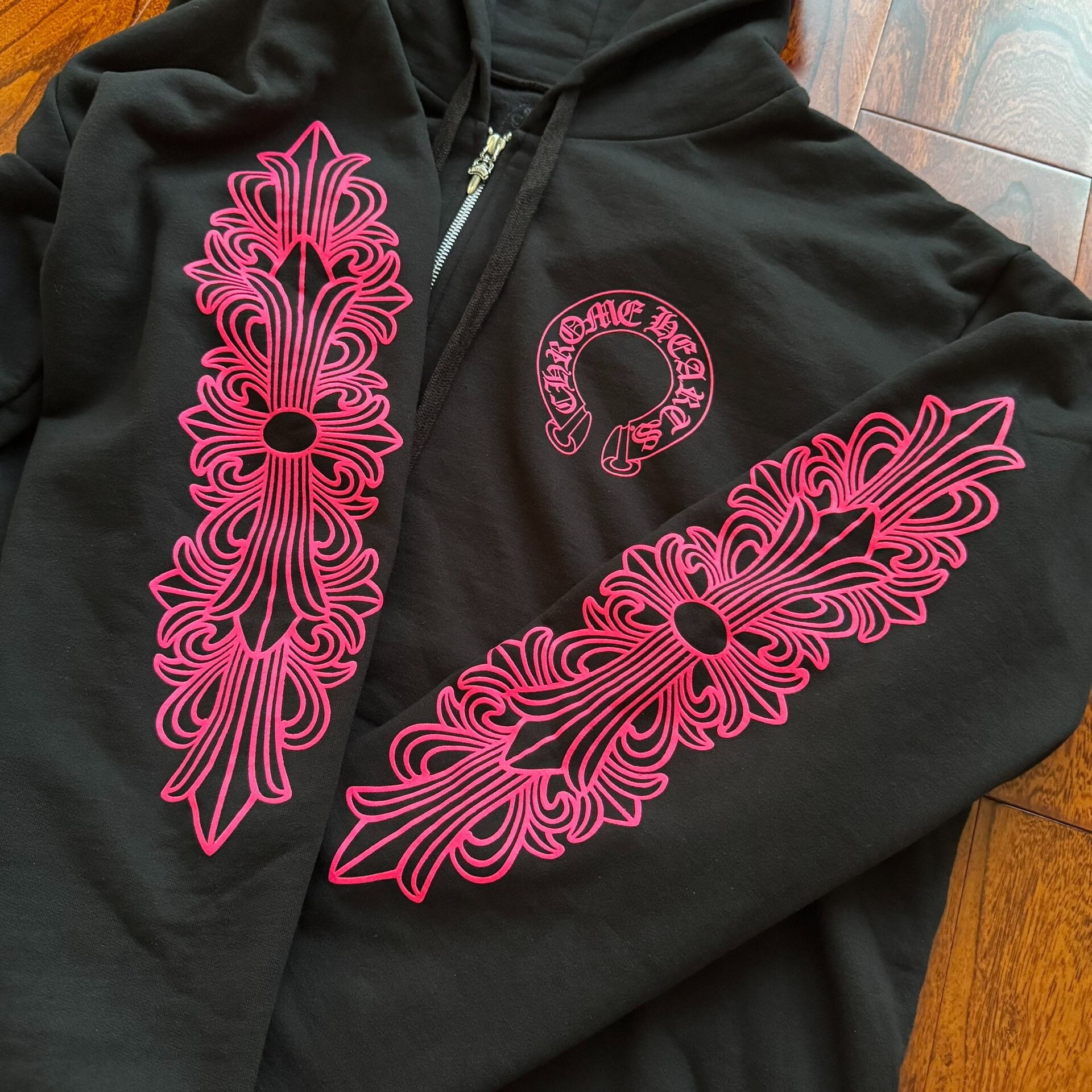 Chrome Hearts chrome hearts black and pink zip-up hoodie Size US XXL / EU 58 / 5 - 3 Thumbnail