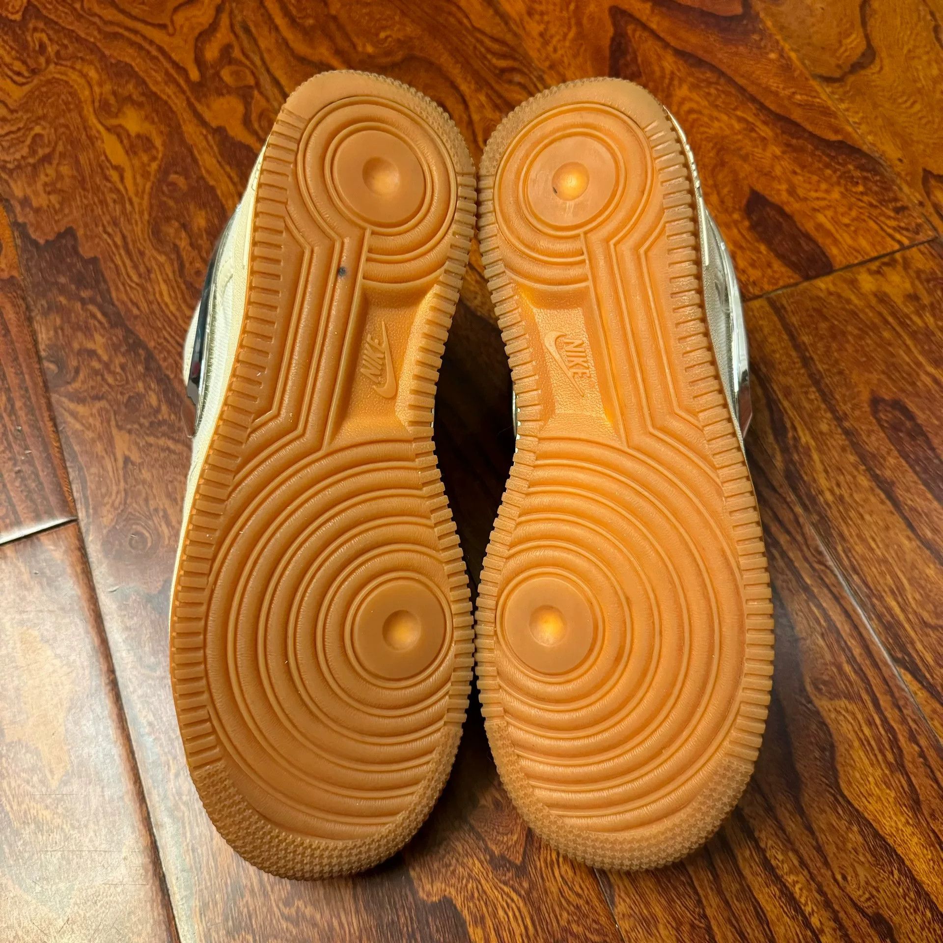 Travis Scott nike air force 1 travis scott low top Size US 7.5 / EU 40-41 - 6 Thumbnail