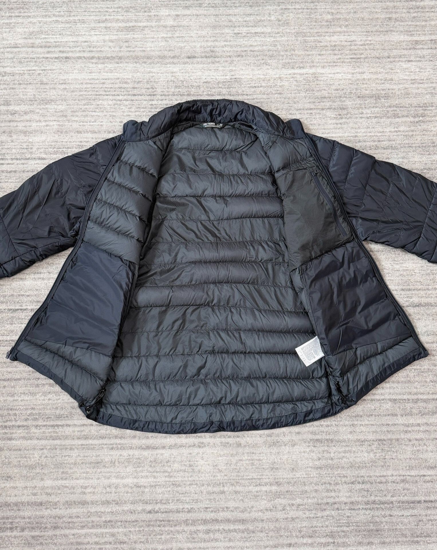 Arc'teryx Arcteryx Cerium Lightweight Down Jacket Size US S / EU 44-46 / 1 - 4 Thumbnail