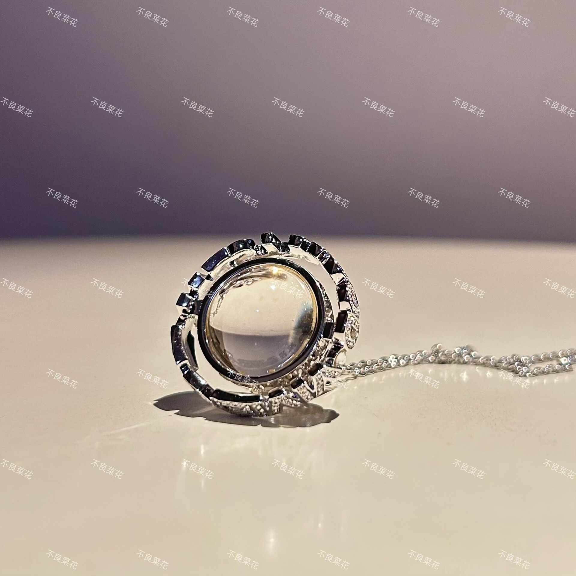 Vivienne Westwood vivienne westwood orb necklace with crystals Size ONE SIZE - 3 Thumbnail