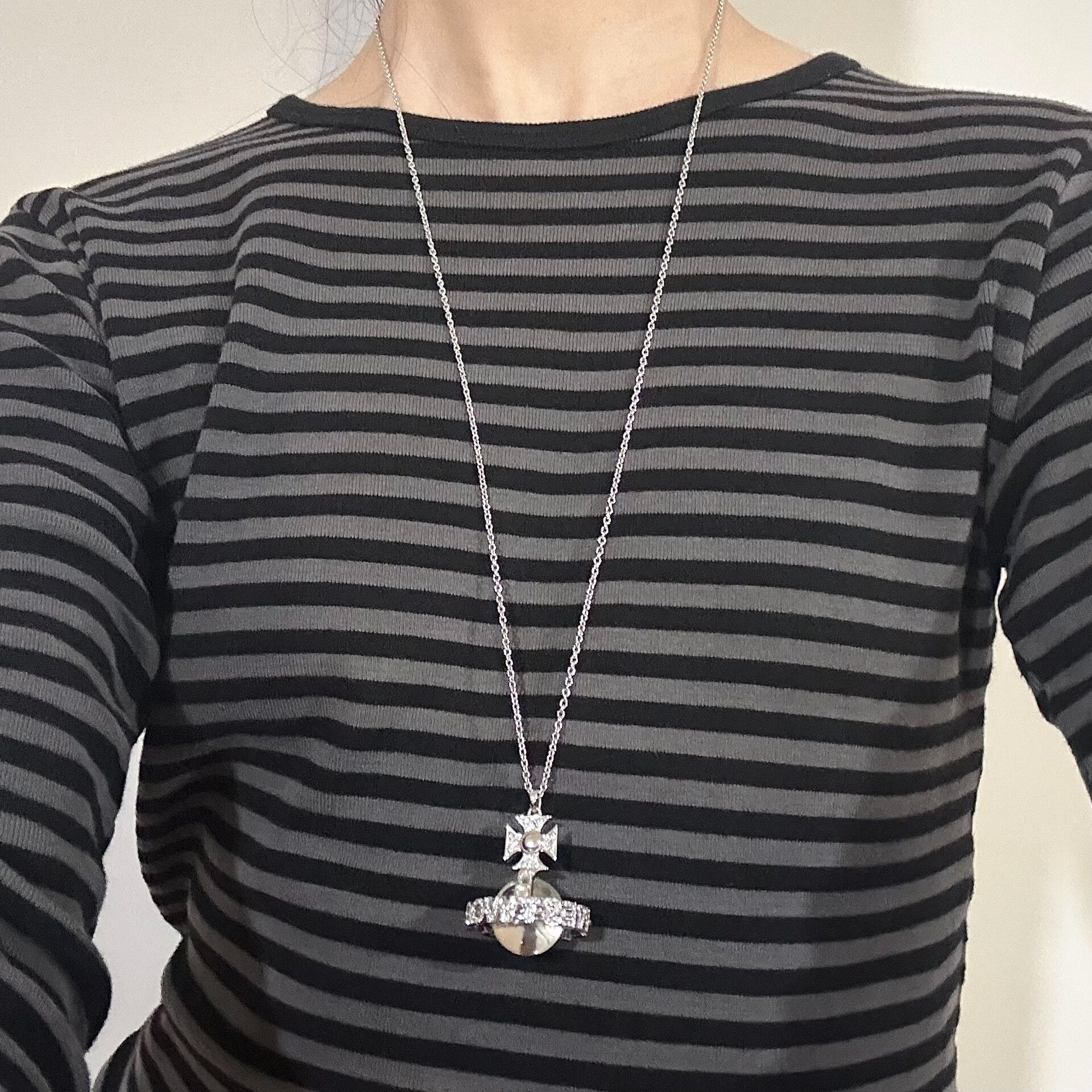 Vivienne Westwood vivienne westwood orb necklace with crystals Size ONE SIZE - 6 Thumbnail