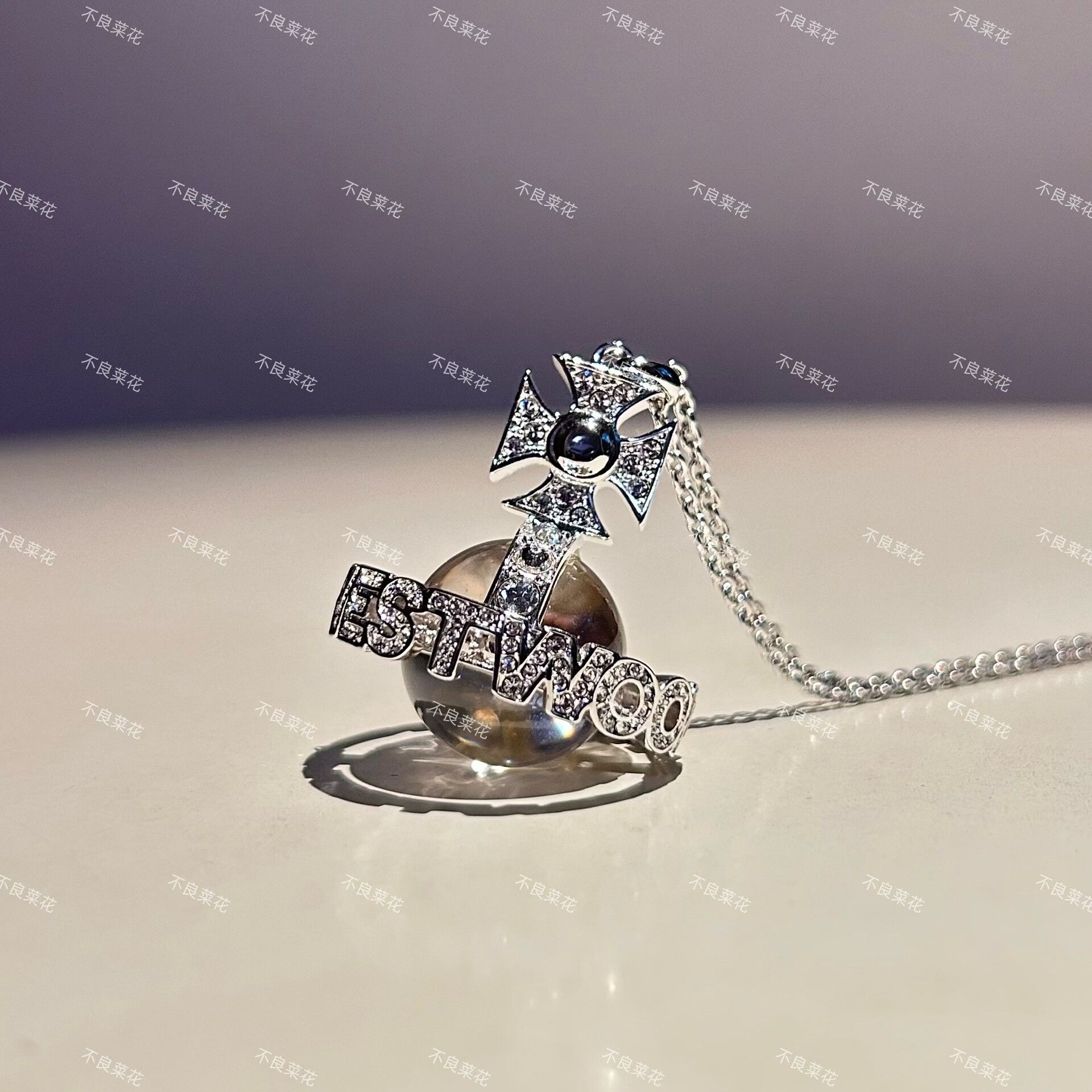 Vivienne Westwood vivienne westwood orb necklace with crystals Size ONE SIZE - 2 Thumbnail