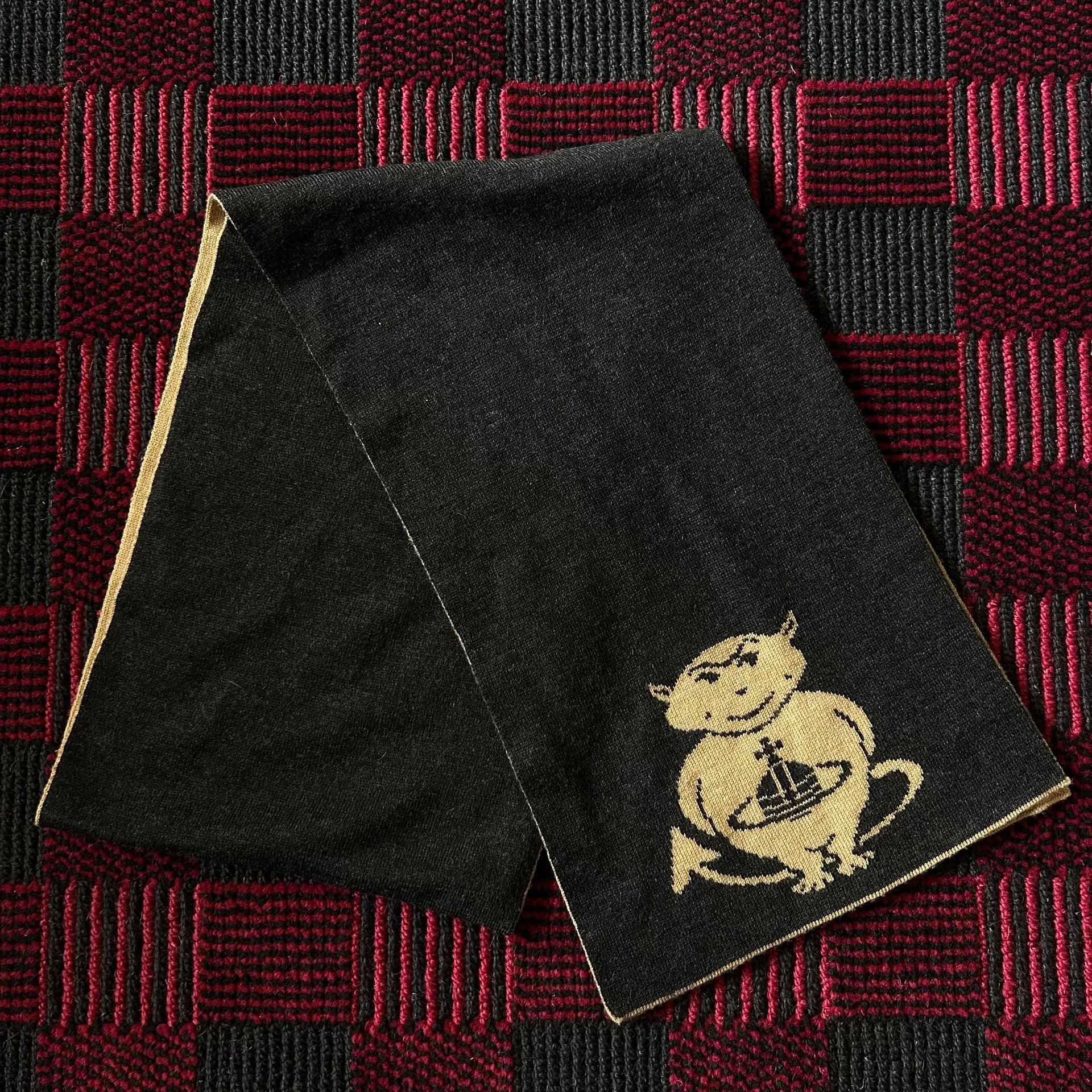 Vivienne Westwood vivienne westwood vintage devil scarf Size ONE SIZE - 5 Thumbnail