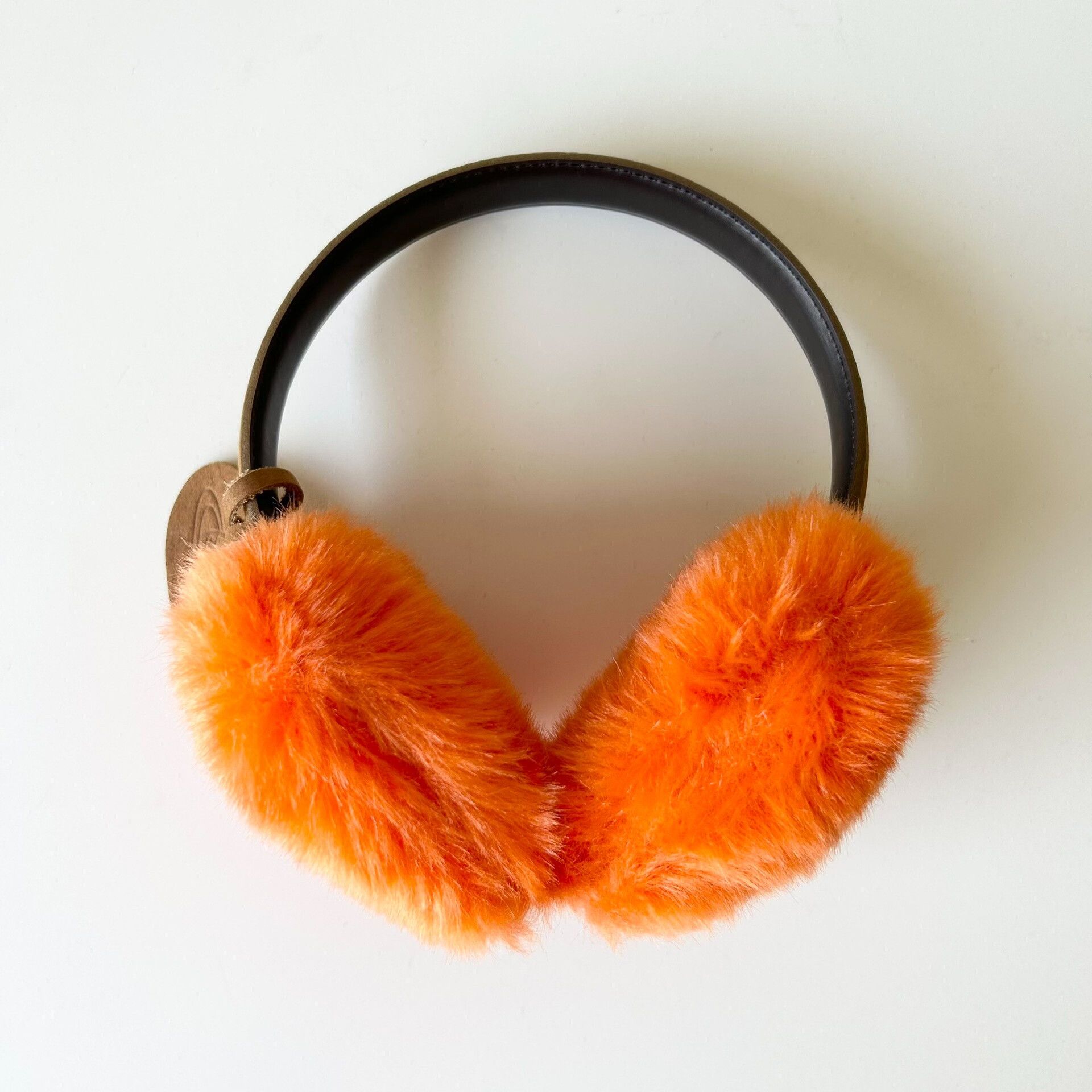 Vivienne Westwood vivienne westwood heart-shaped fluffy ear muffs Size ONE SIZE - 3 Thumbnail