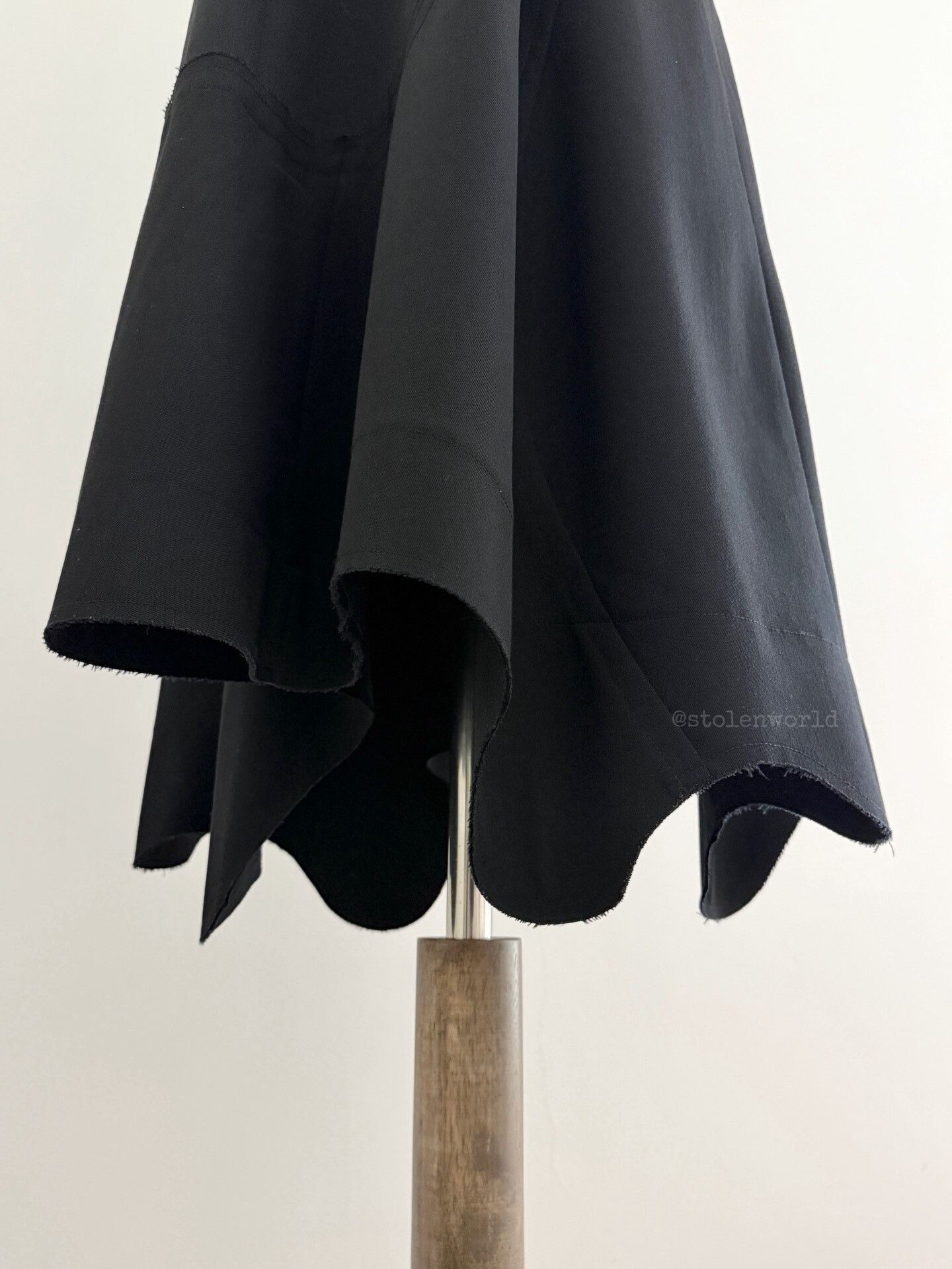 Comme des Garcons black deconstructed hemline skirt Size 23" - 4 Thumbnail