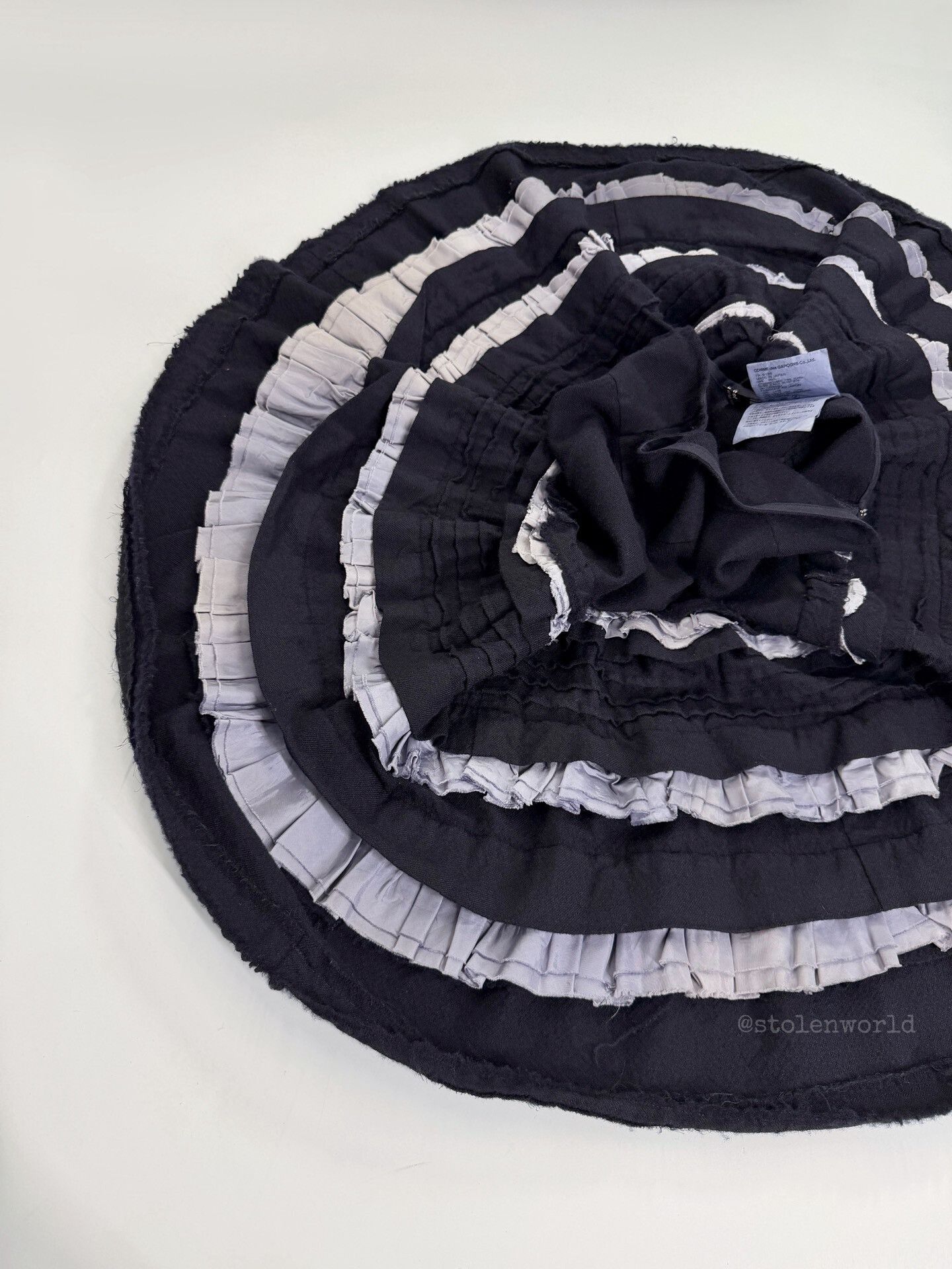 Comme des Garcons comme des garcons ruffled cake skirt Size 23" - 6 Thumbnail