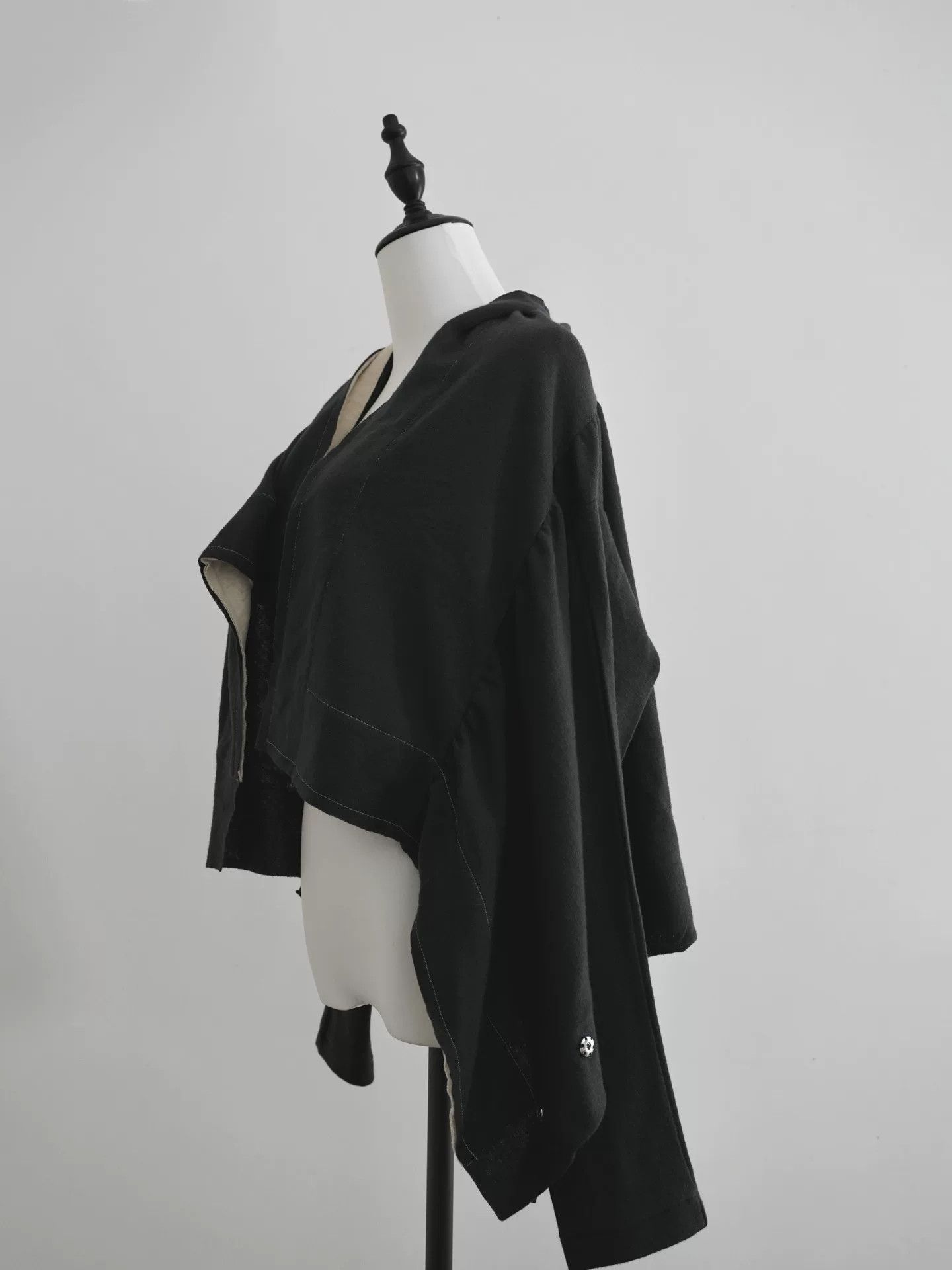 Y's 2-Way Irregular Wool Pullover Sweater Size M / US 6-8 / IT 42-44 - 2 Thumbnail