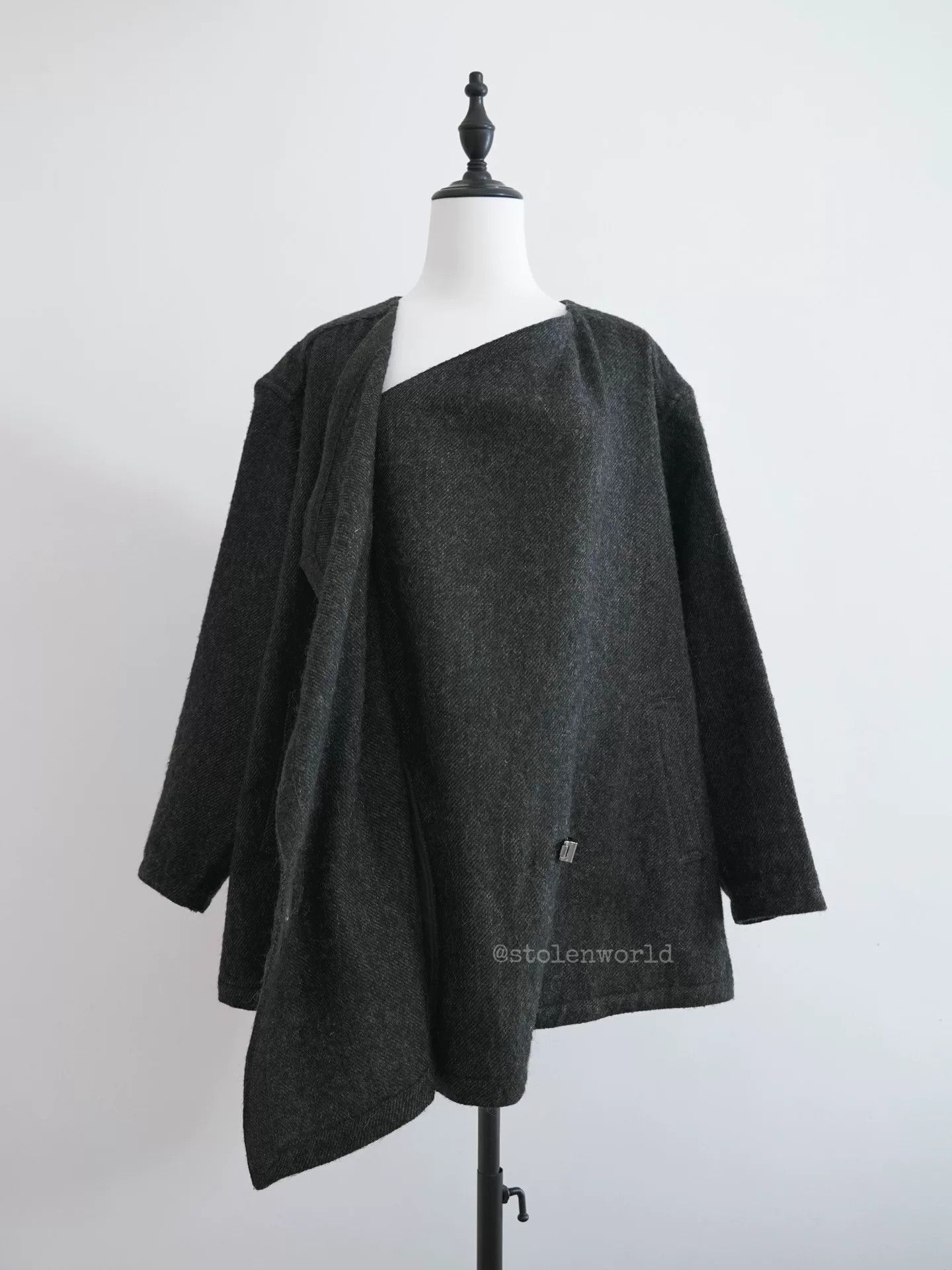 Issey Miyake 80s Issey Miyake Wool Coat with Iron Fastening Size M / US 6-8 / IT 42-44 - 5 Thumbnail