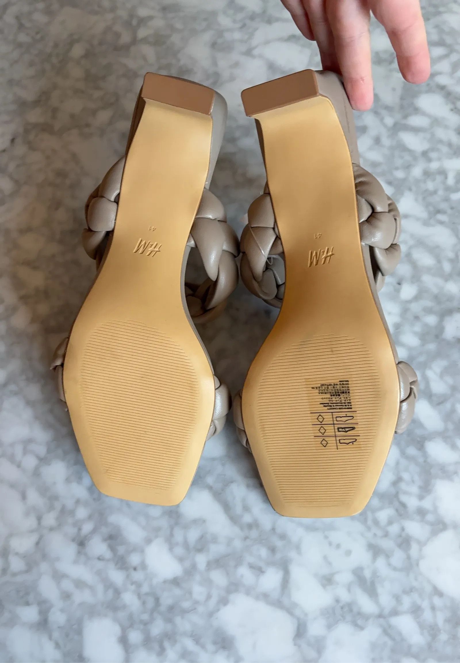 H&M H&M Heels Size US 11 / IT 41 - 4 Thumbnail