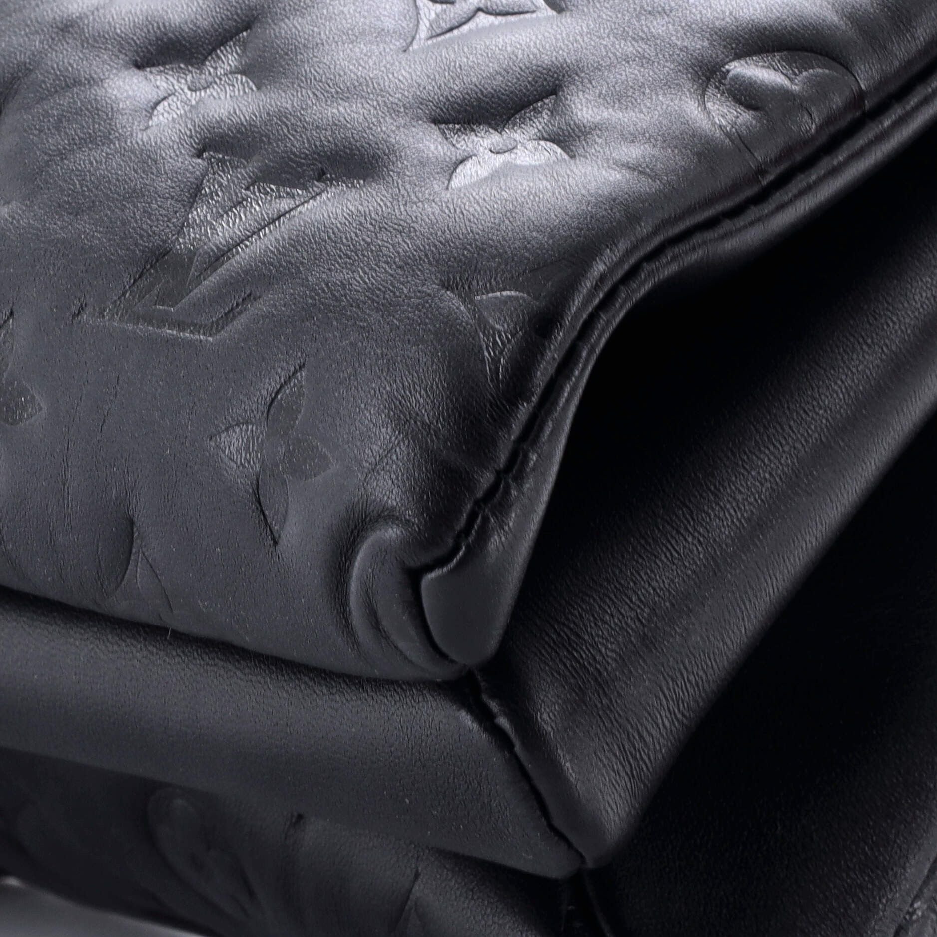 Louis Vuitton Coussin Bag Monogram Embossed Lambskin PM Size ONE SIZE - 5 Thumbnail