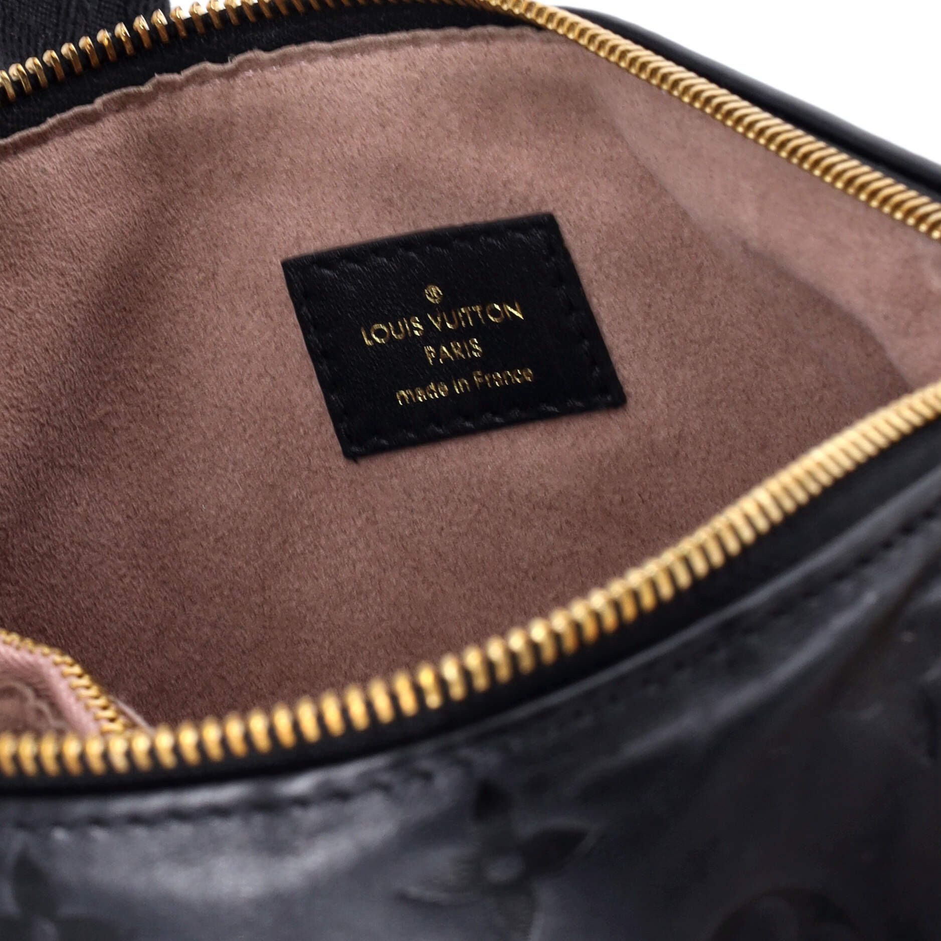 Louis Vuitton Coussin Bag Monogram Embossed Lambskin PM Size ONE SIZE - 6 Thumbnail