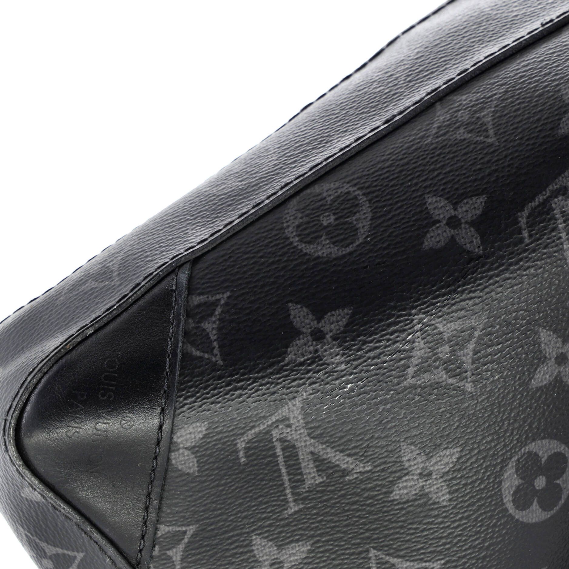 Louis Vuitton Trio Messenger Bag Reverse Monogram Eclipse Ca Size ONE SIZE - 7 Thumbnail
