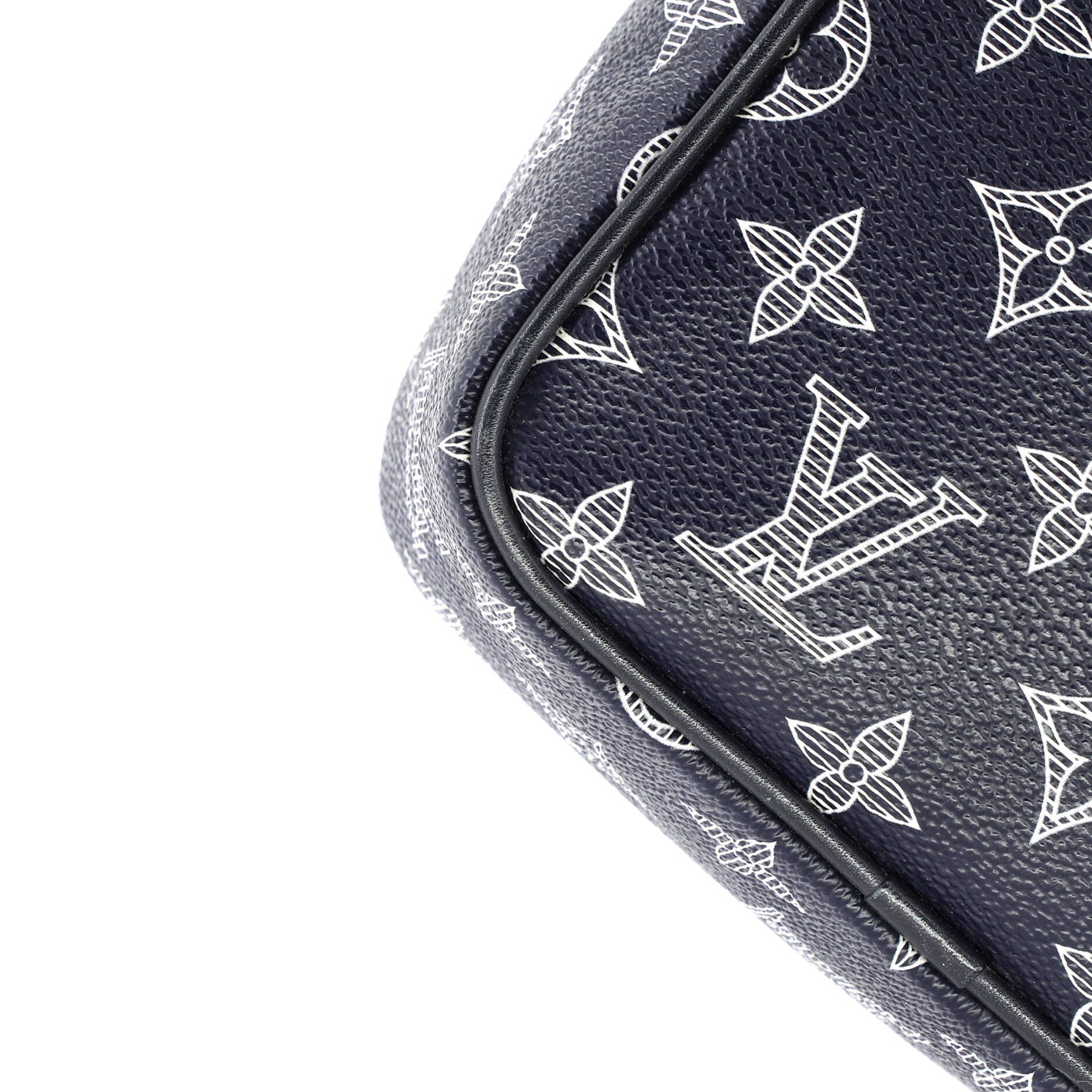 Louis Vuitton Danube Handbag Limited Edition Upside Down Mon Size ONE SIZE - 6 Thumbnail