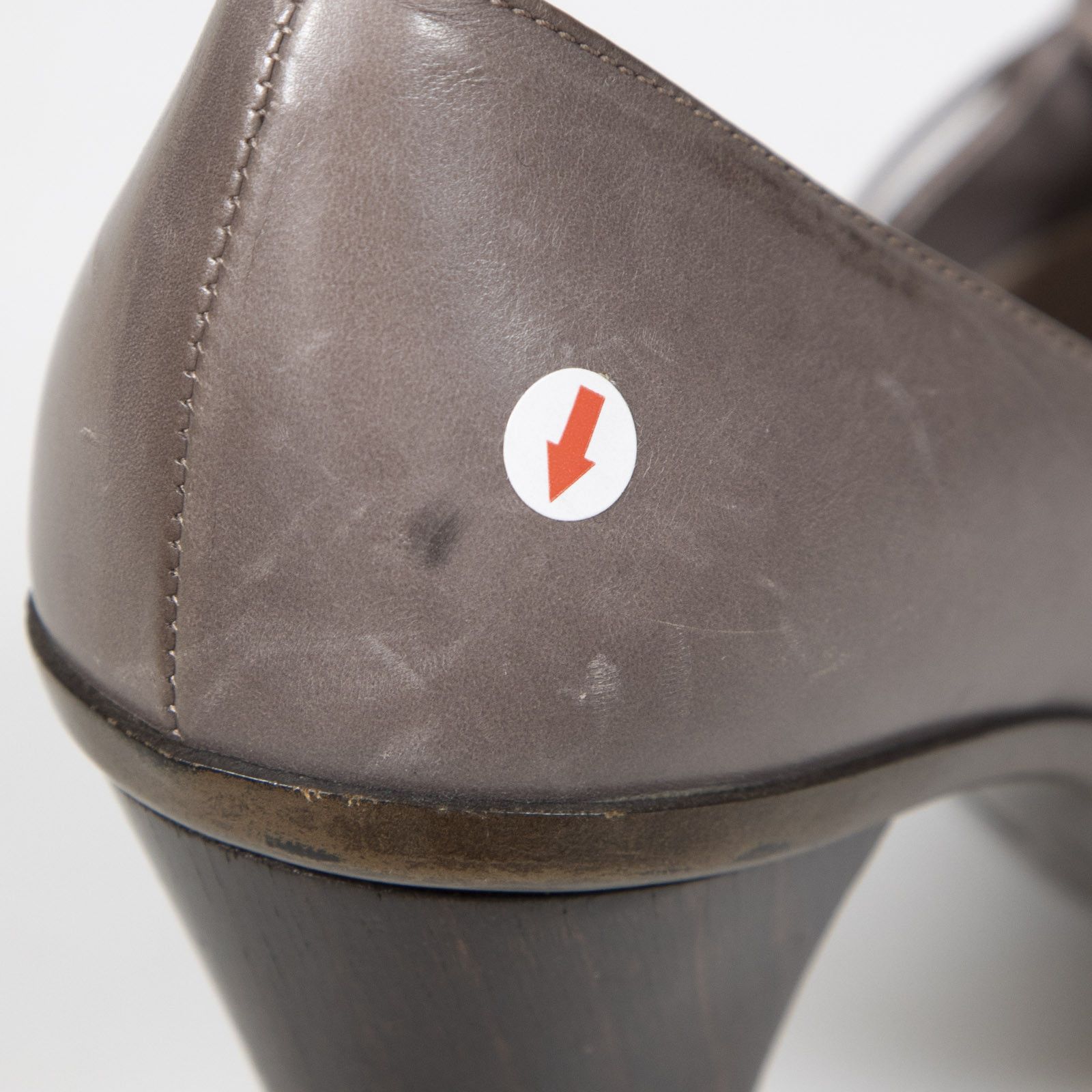 Salvatore Ferragamo Brown Leather Bow Detail Pumps Size US 7 / IT 37 - 9 Thumbnail