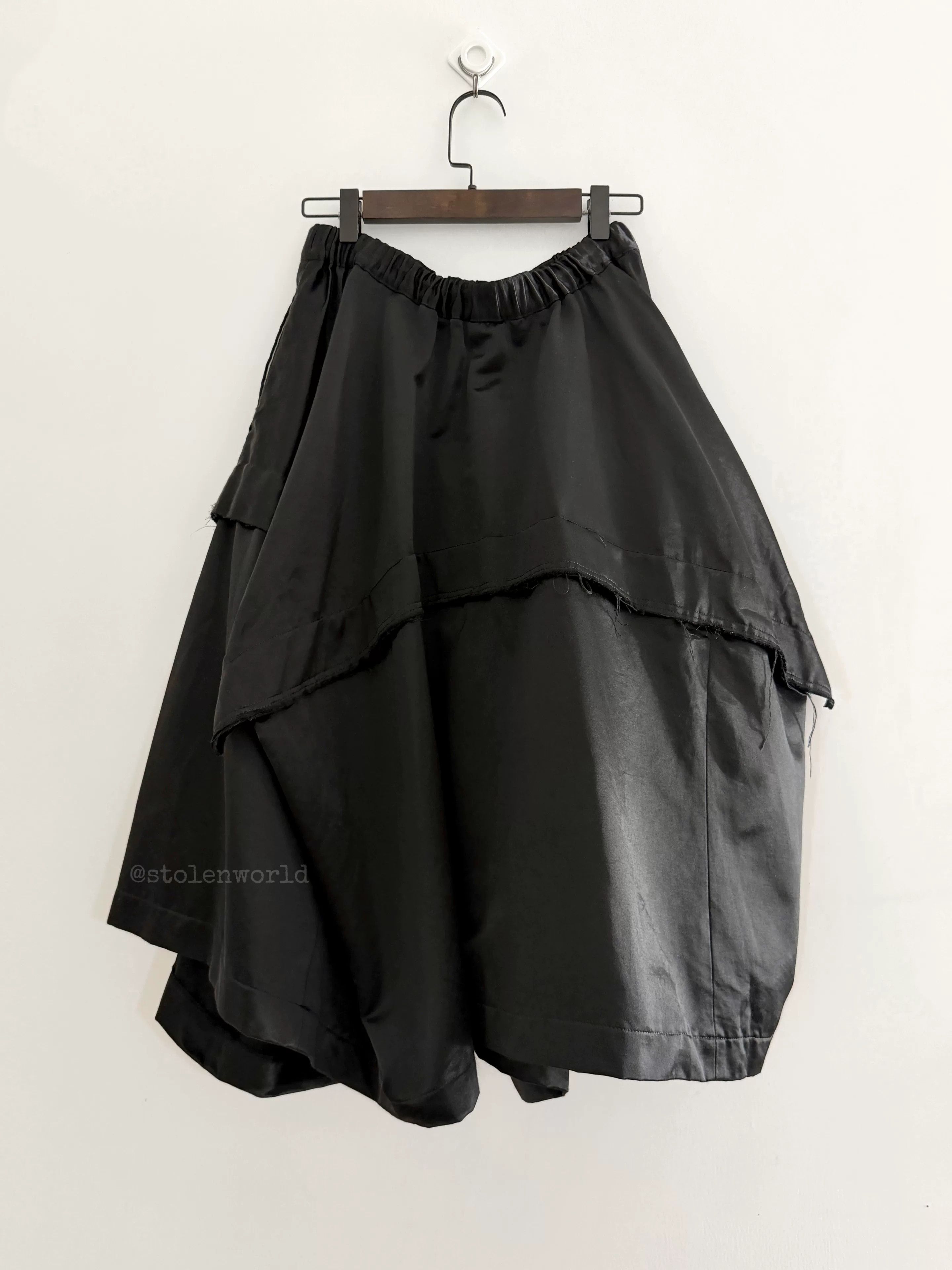 Comme des Garcons unique structured hemline black skirt Size 23" - 4 Thumbnail